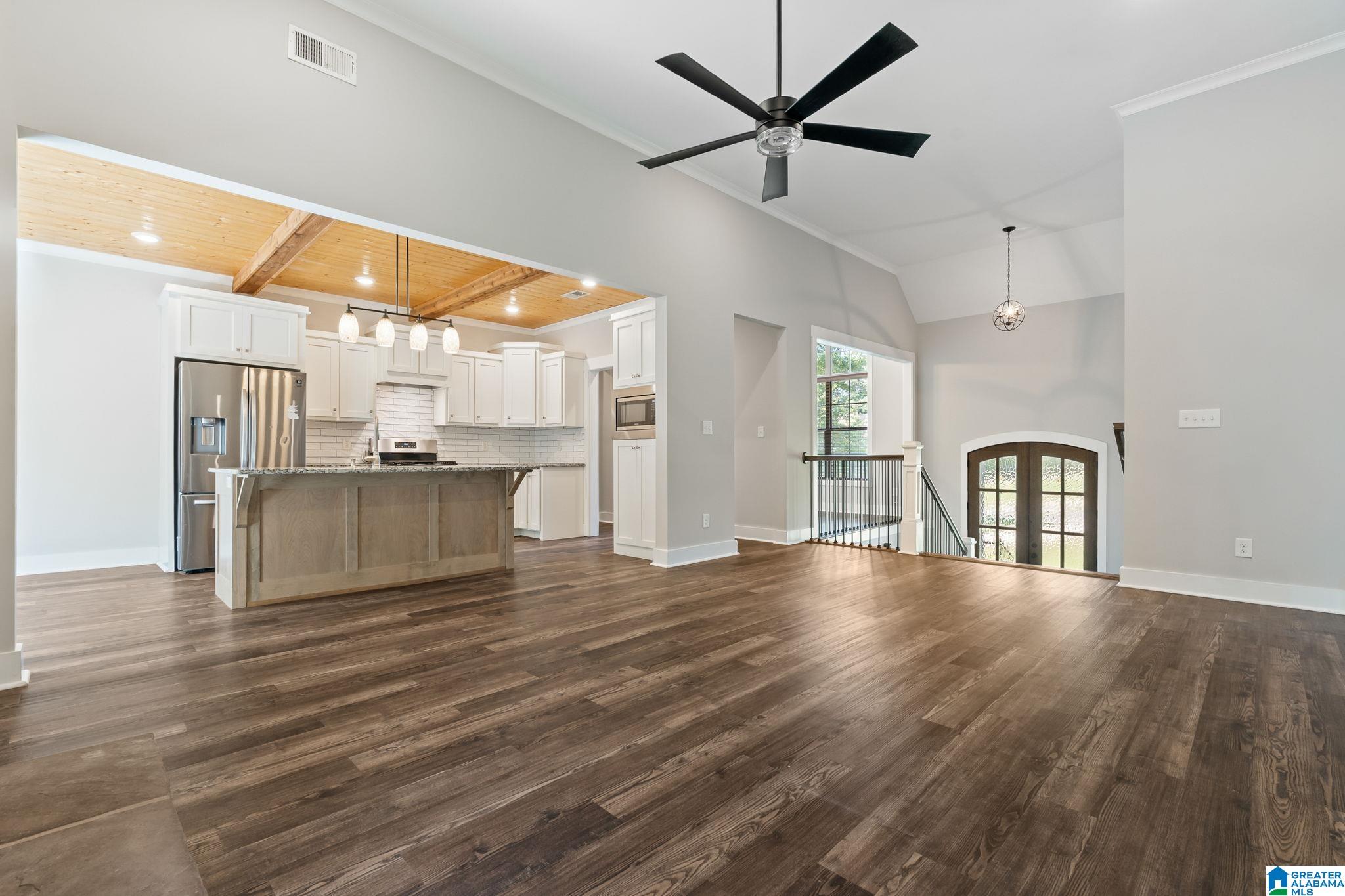 1047 CREEL DRIVE