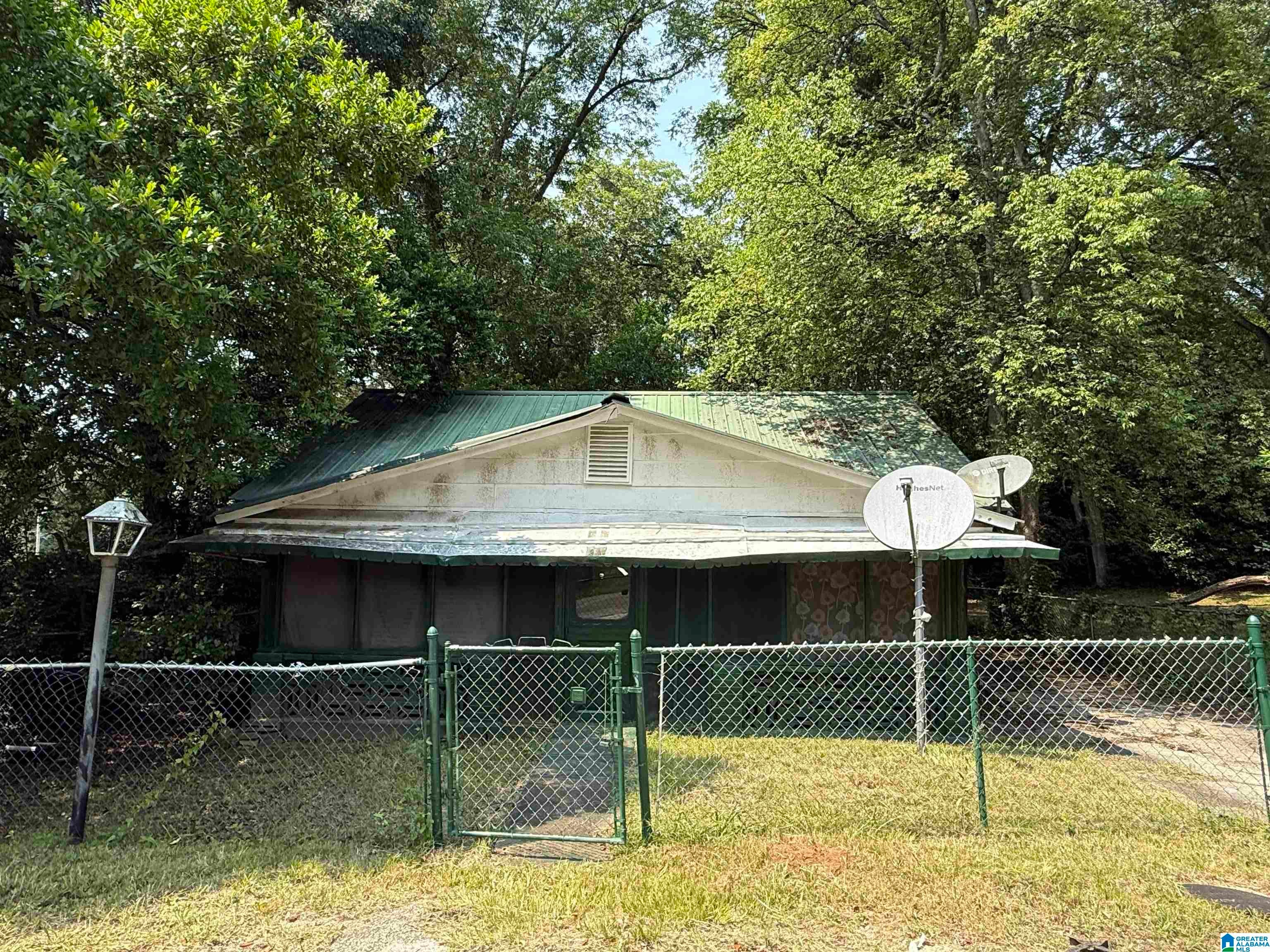409 H STREET
