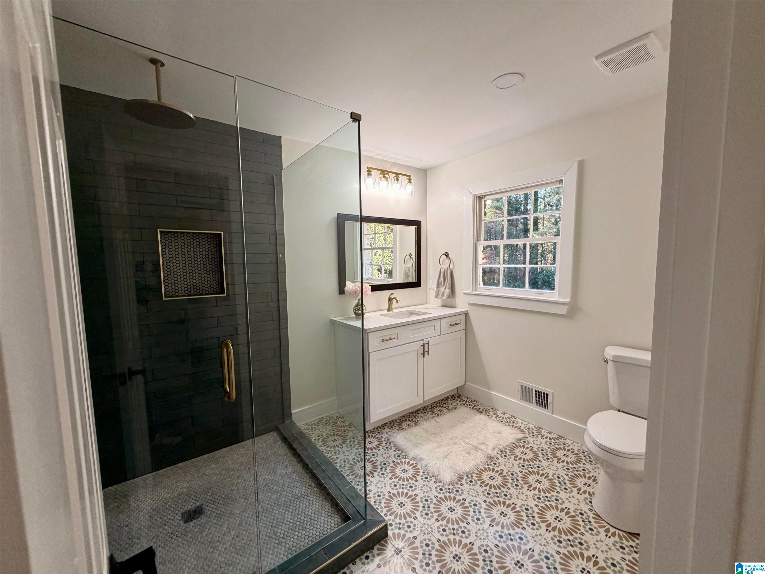 7316 PINEWOOD DRIVE