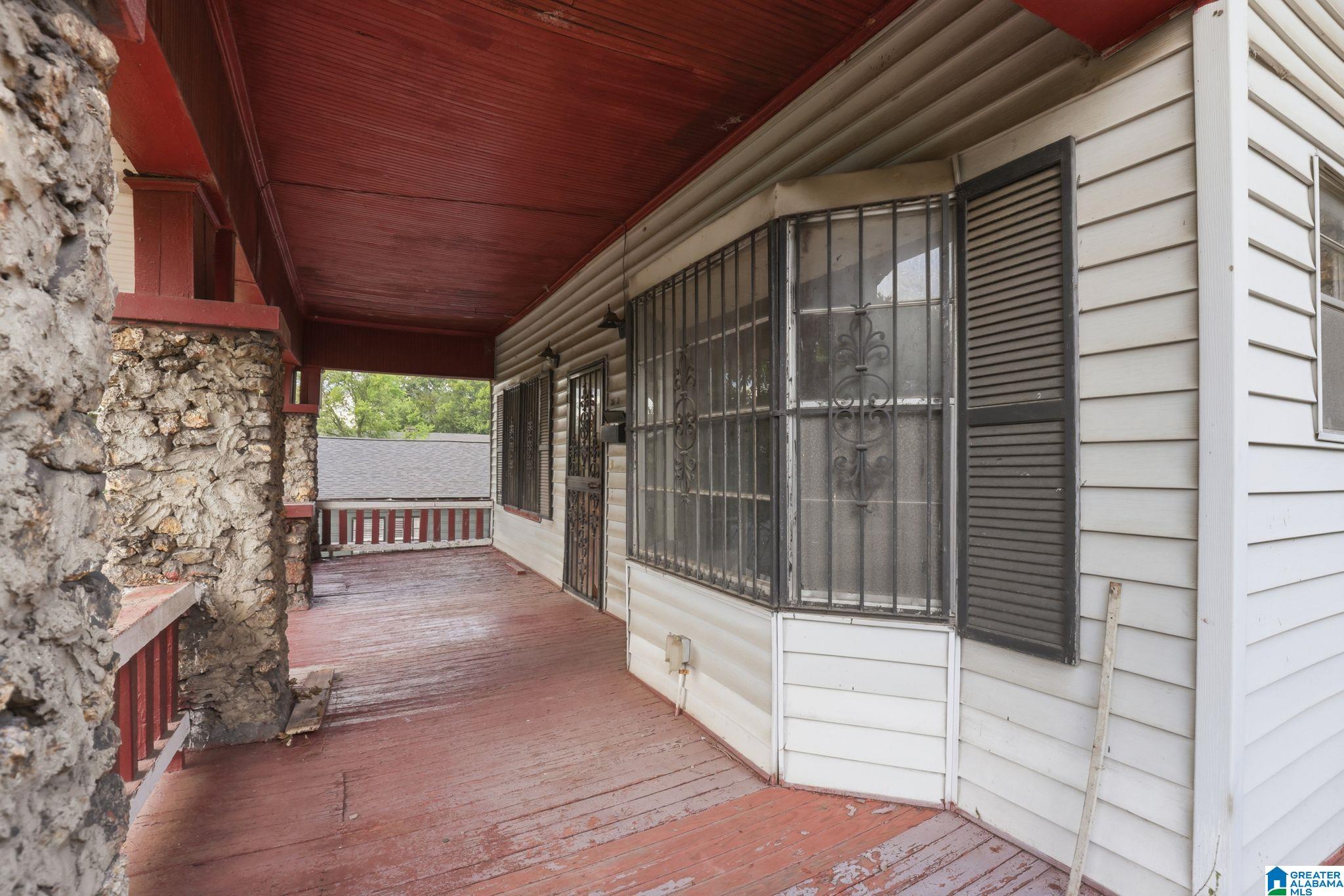 1221 33RD STREET N