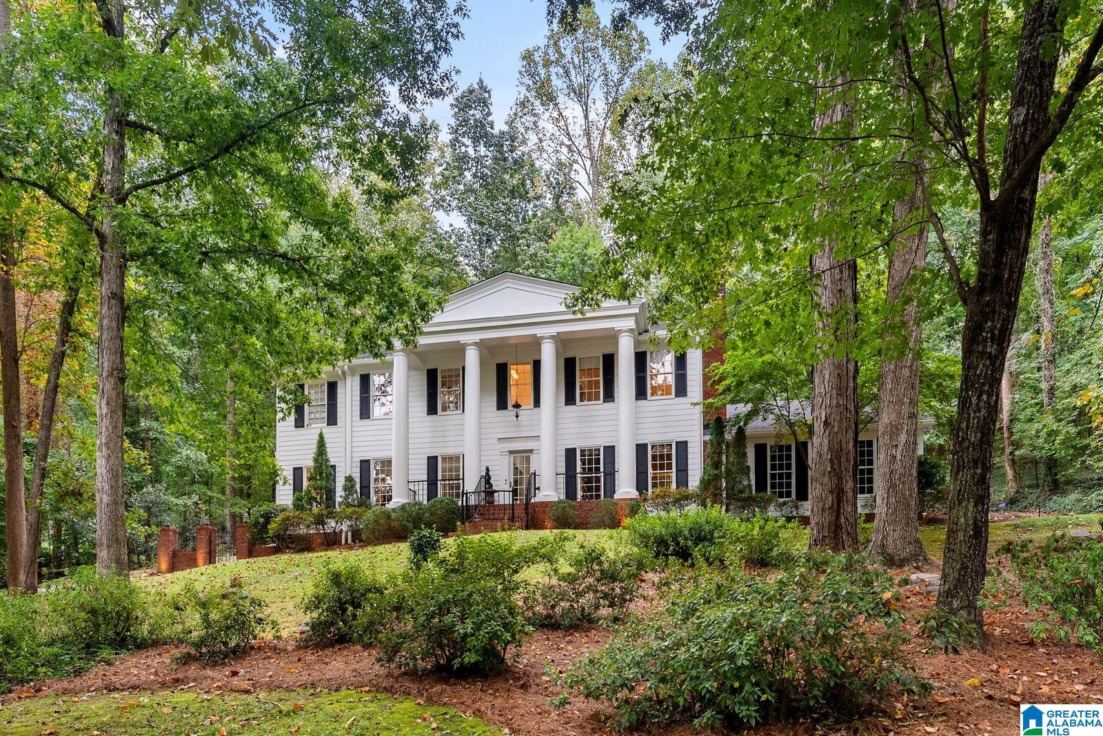 4421 KENNESAW DRIVE