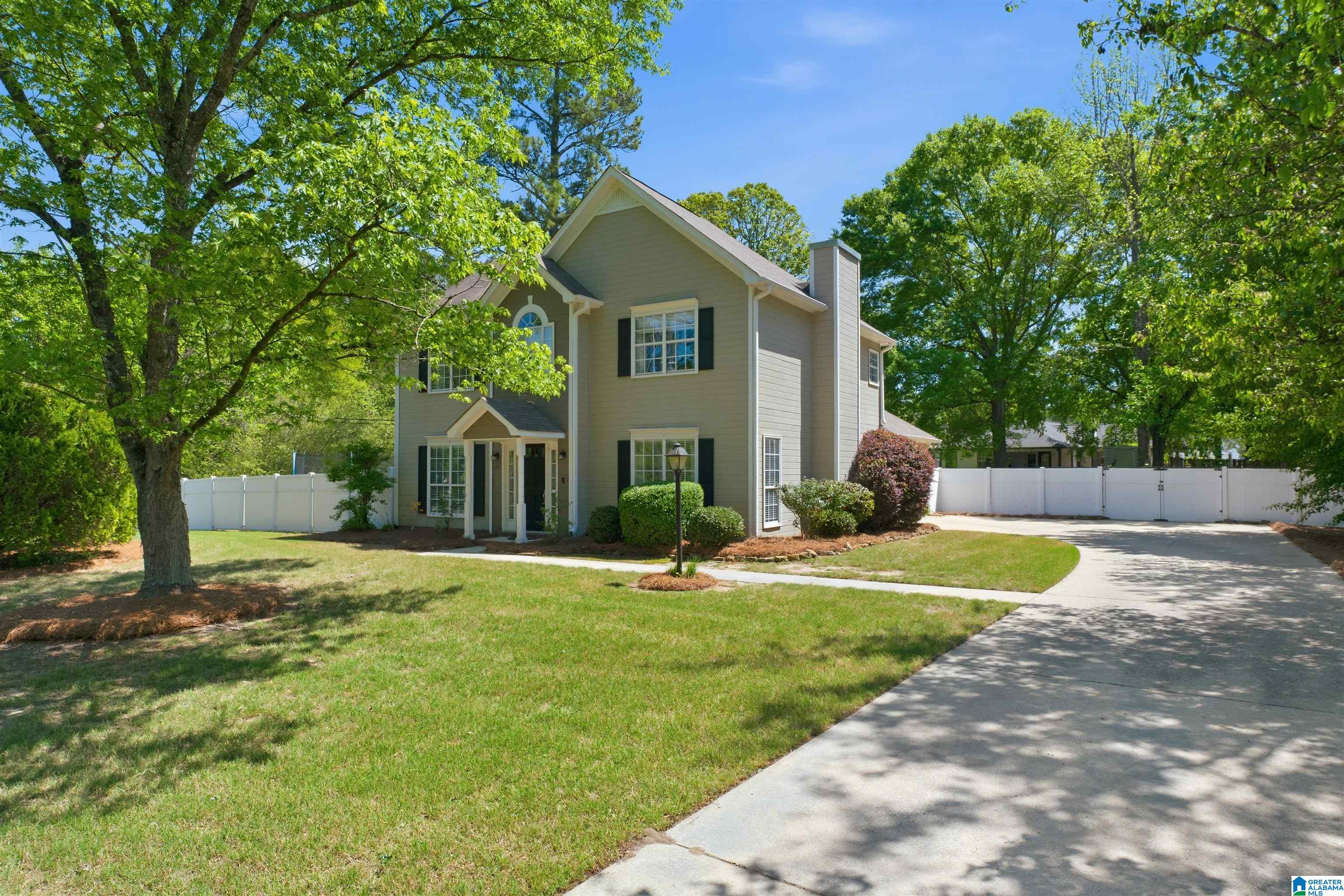 2547 BRIDLEWOOD DRIVE
