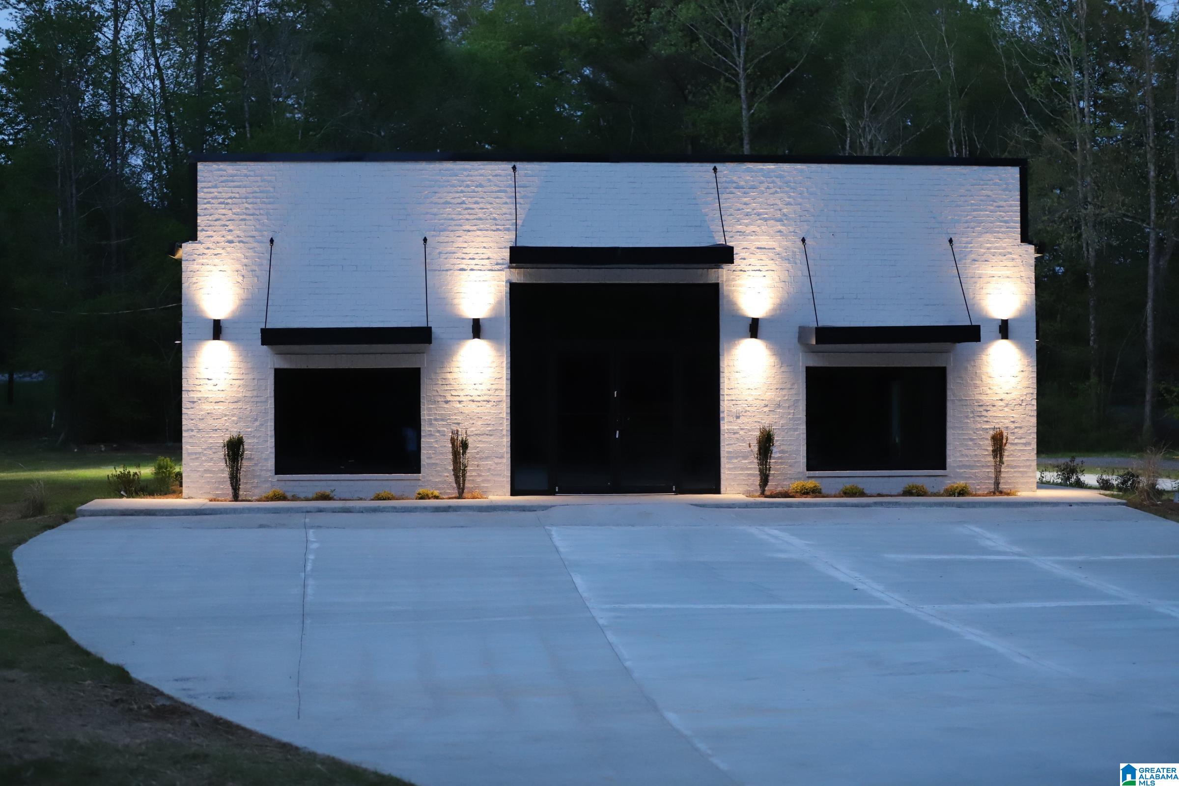 8004 MICKLEWRIGHT ROAD