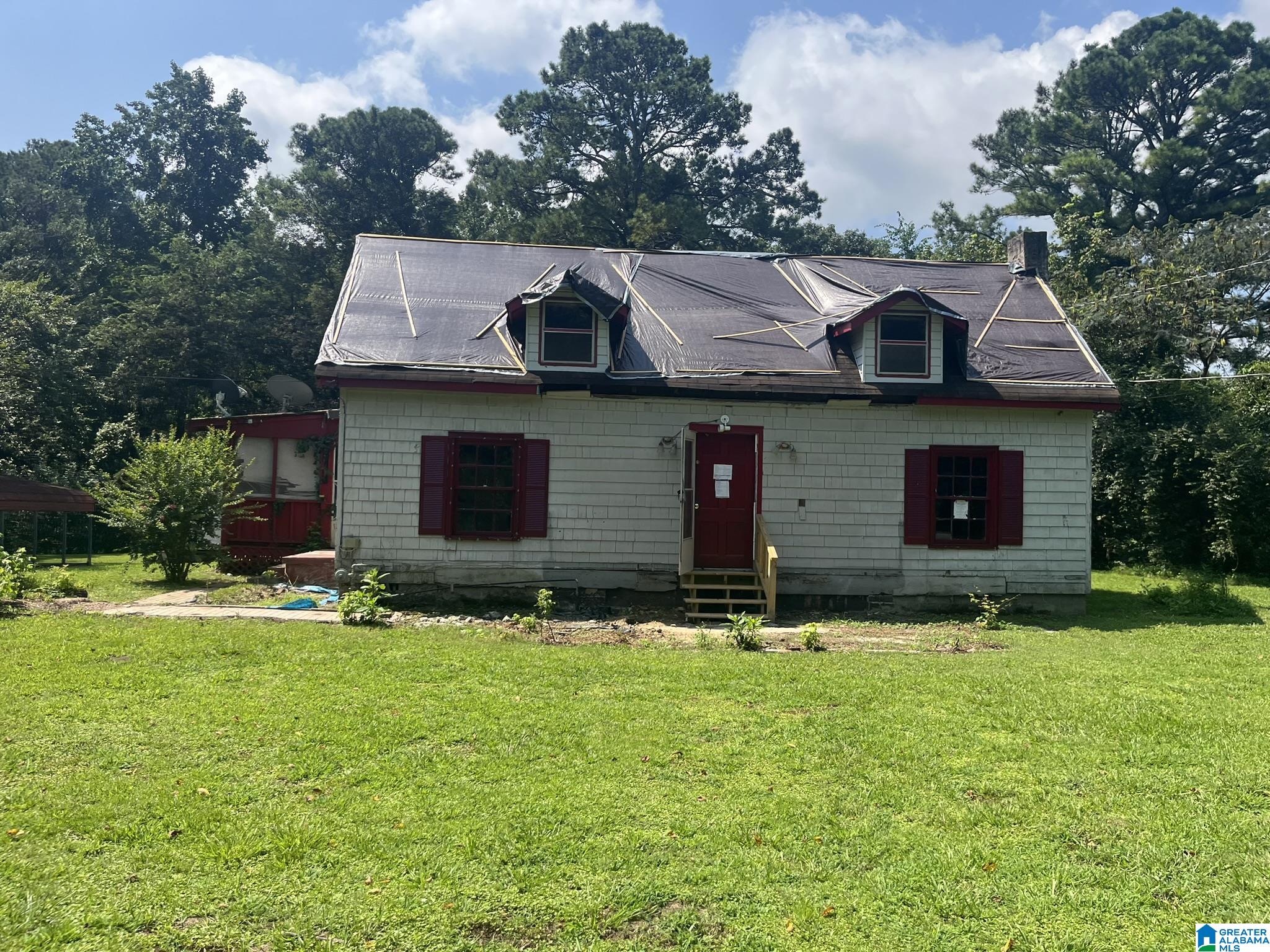 383 CAVE ROAD