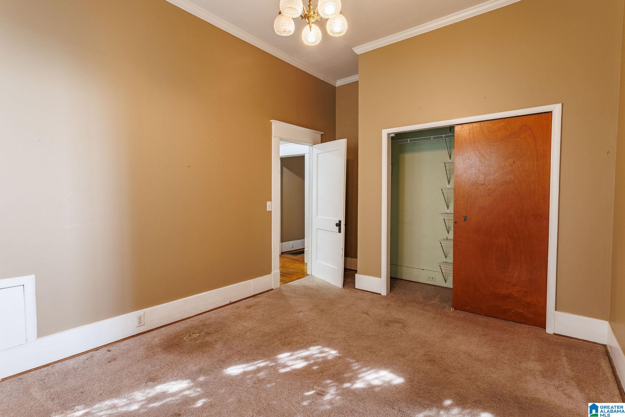 228 MAGNOLIA STREET - Photo 4