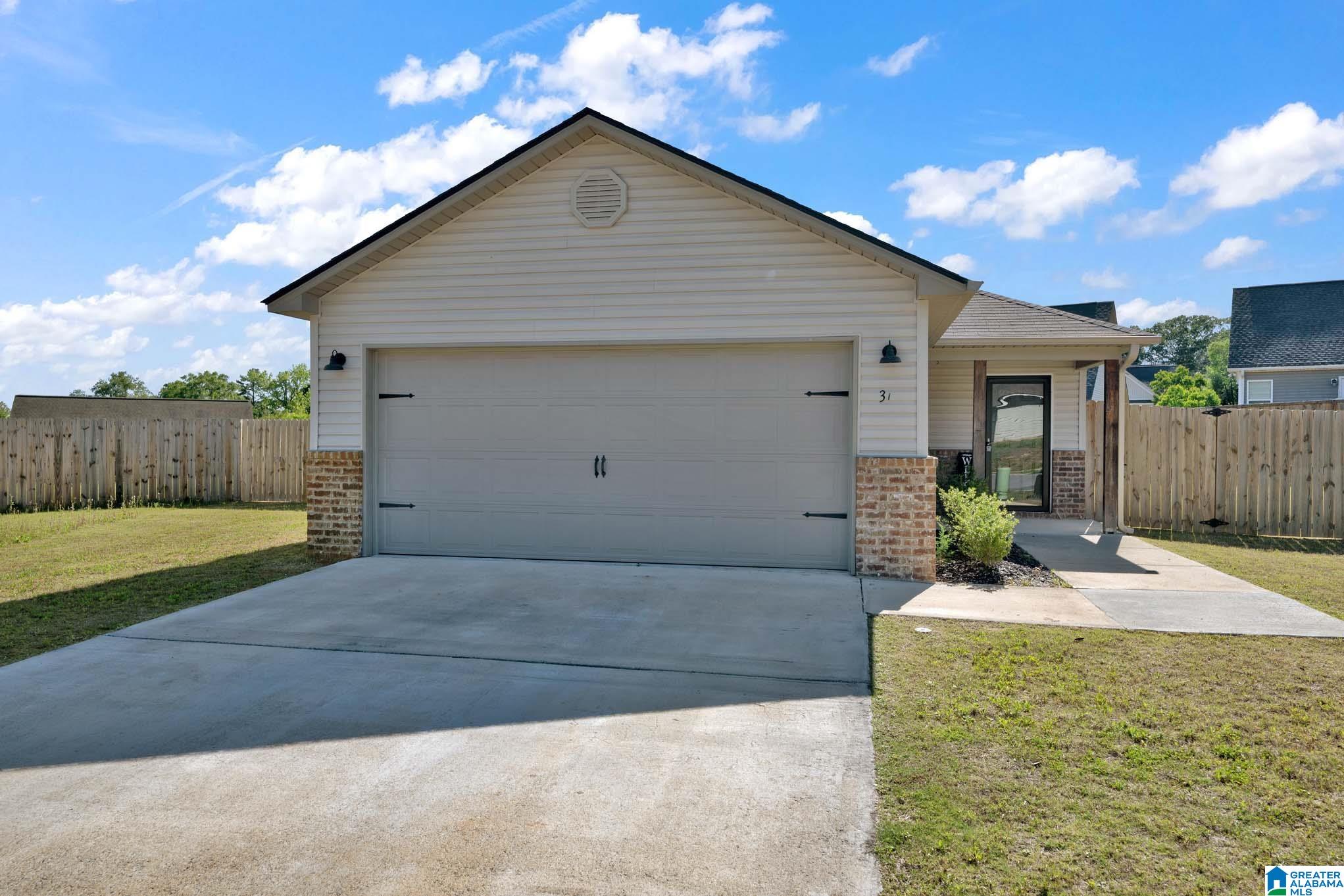 Photo 1 of 22 — 31 AUGUST COURT, LINCOLN, AL 35096