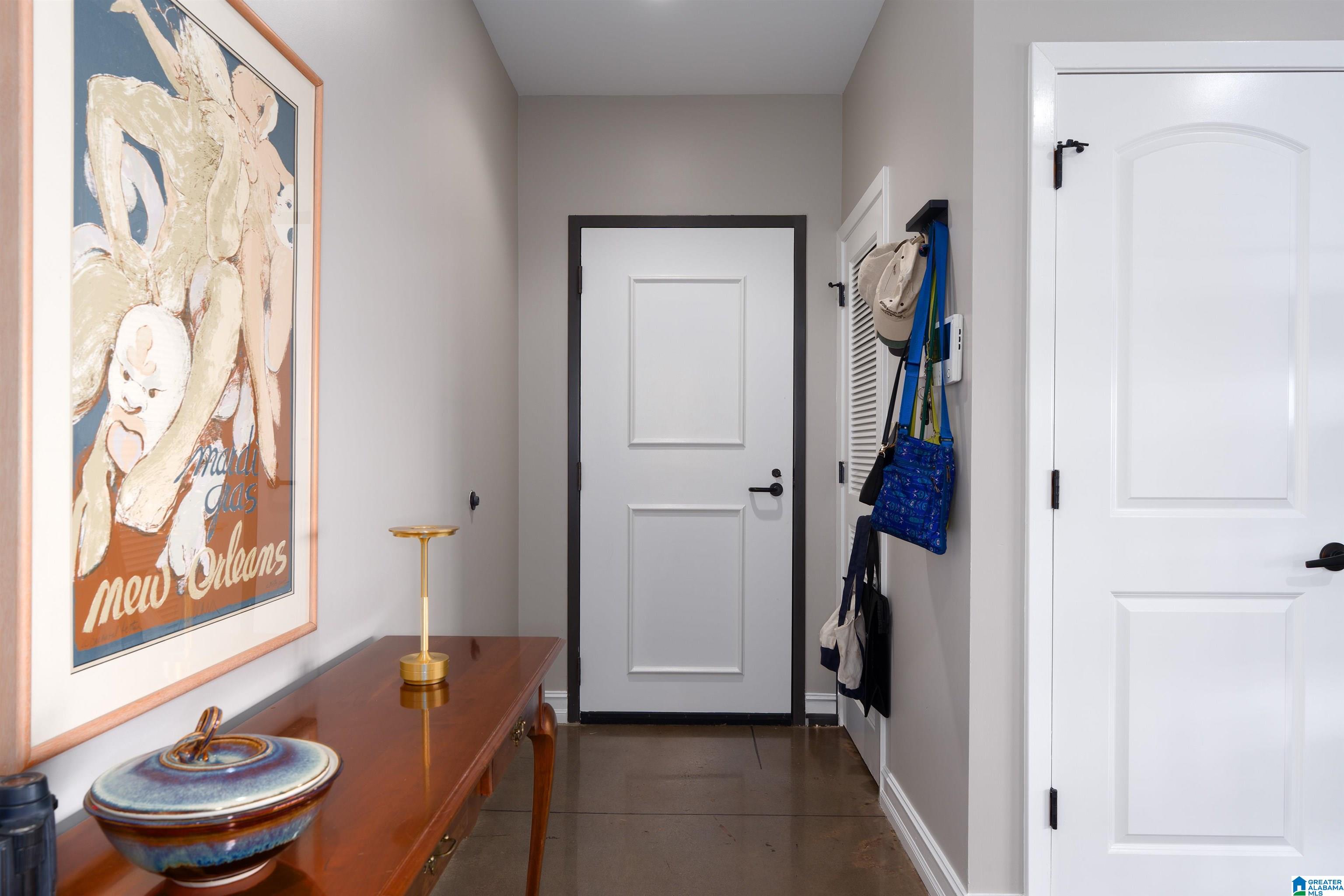 2205 16TH AVENUE S D