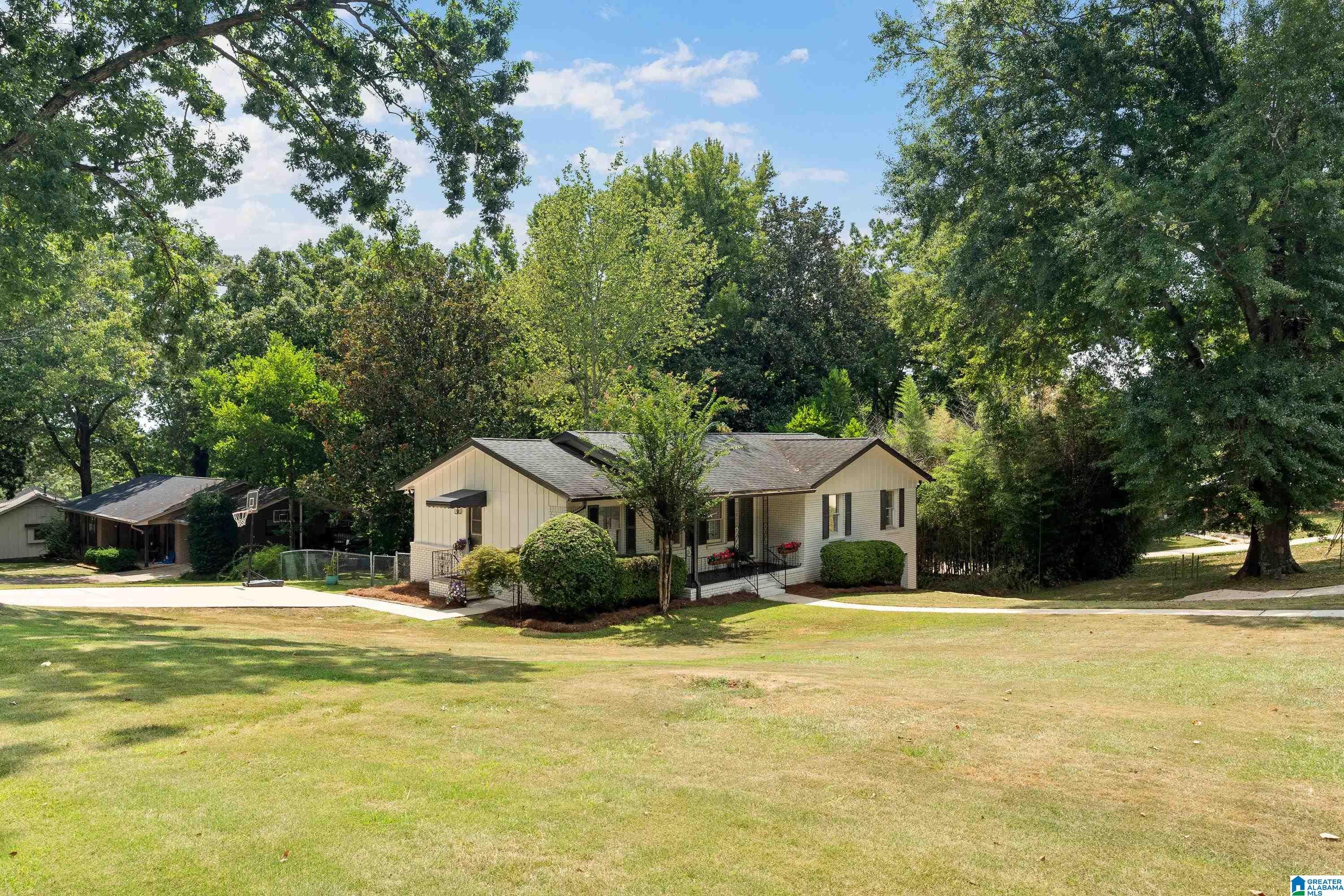 2369 HACKBERRY LANE