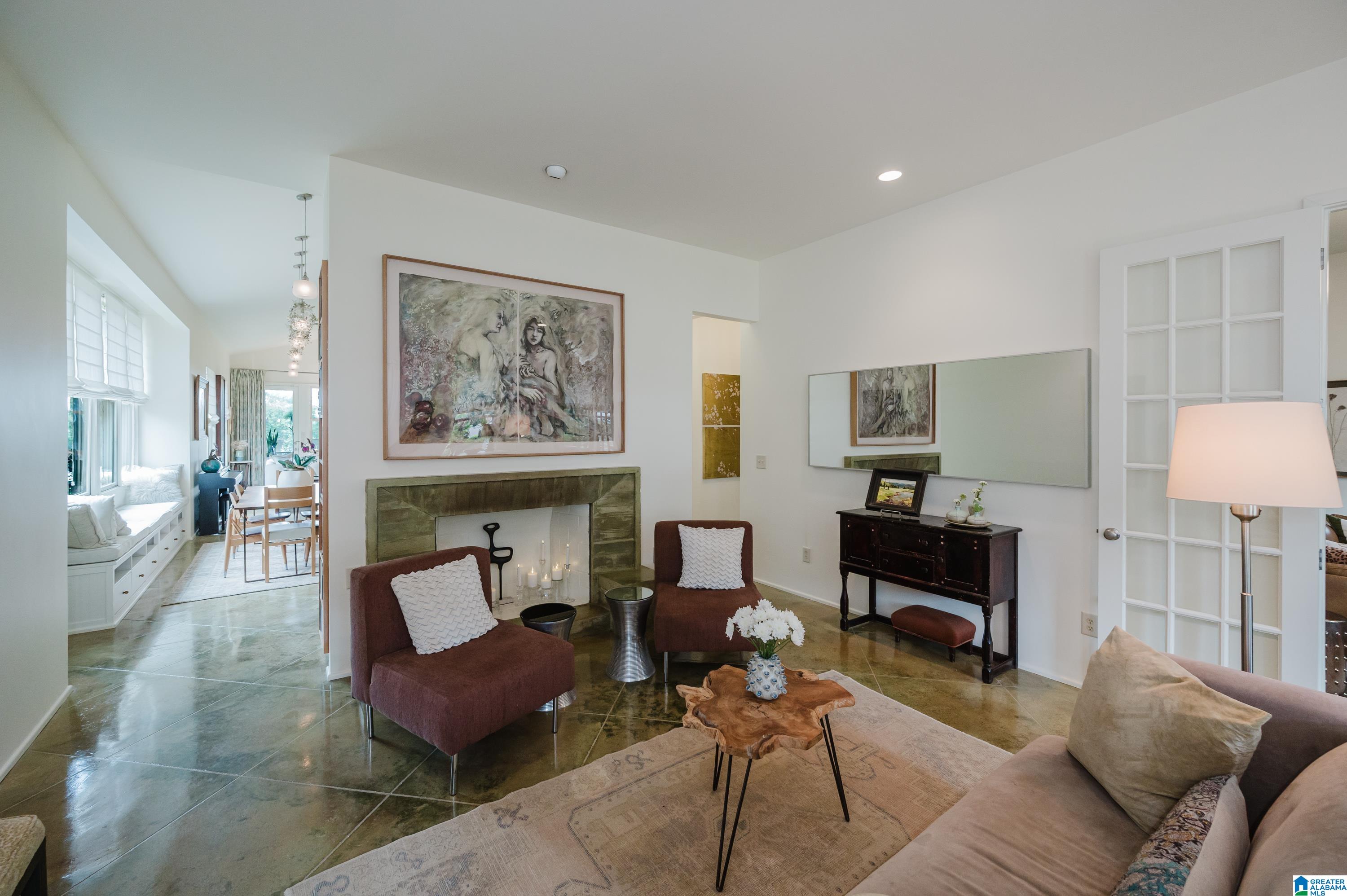 722 B 39TH STREET S