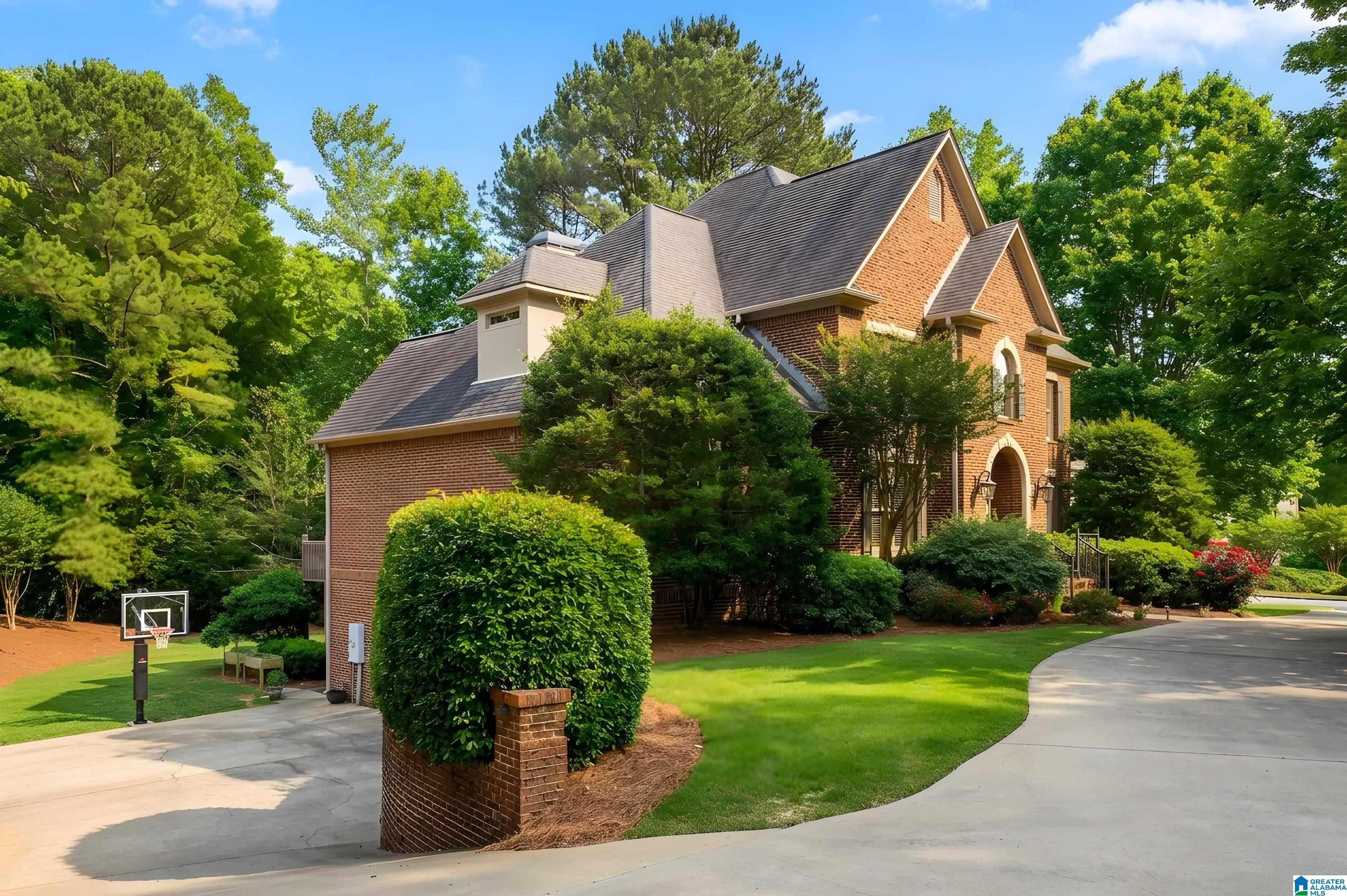 8164 CASTLEHILL ROAD