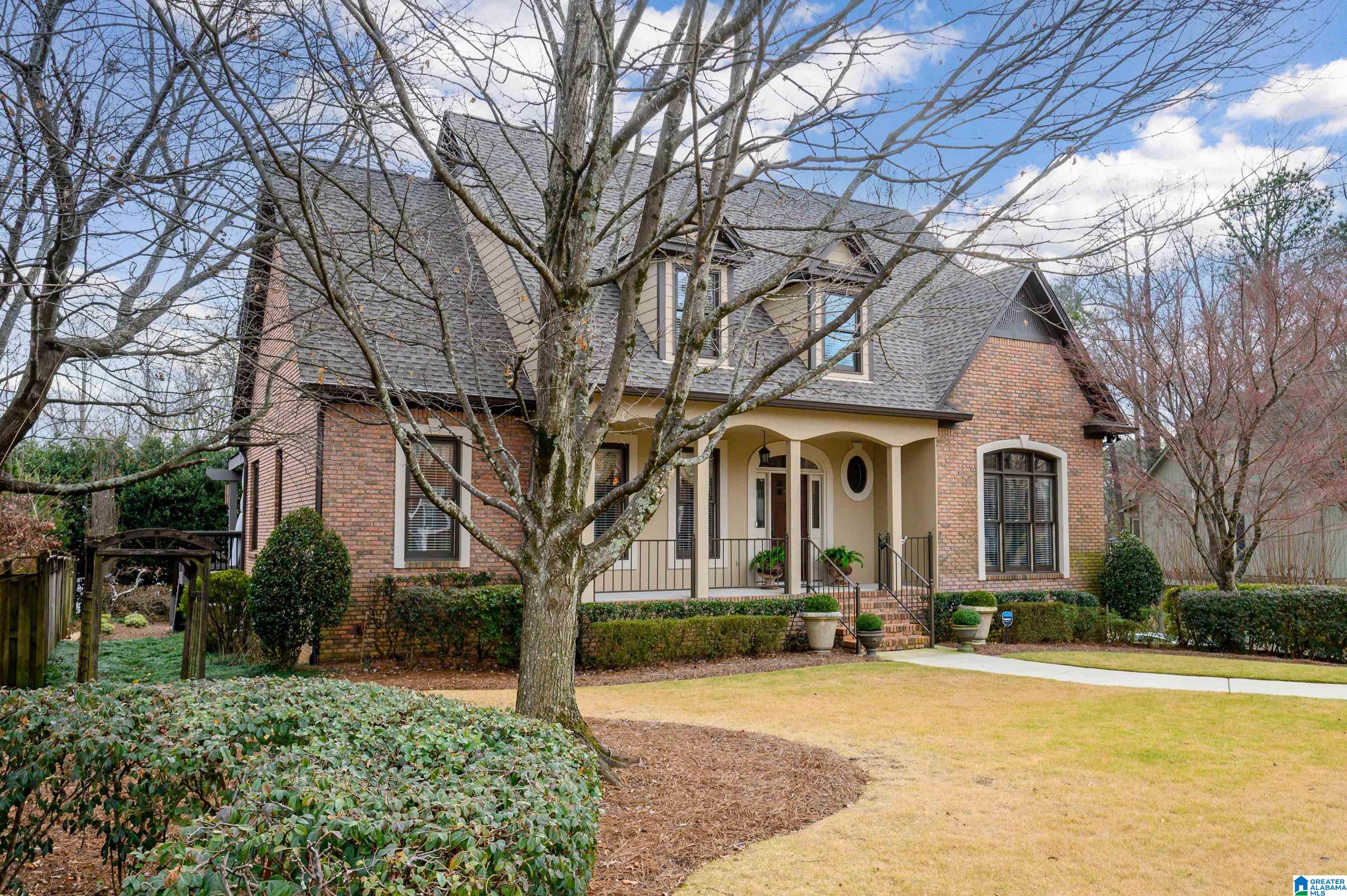 1645 CROSSGATE DRIVE