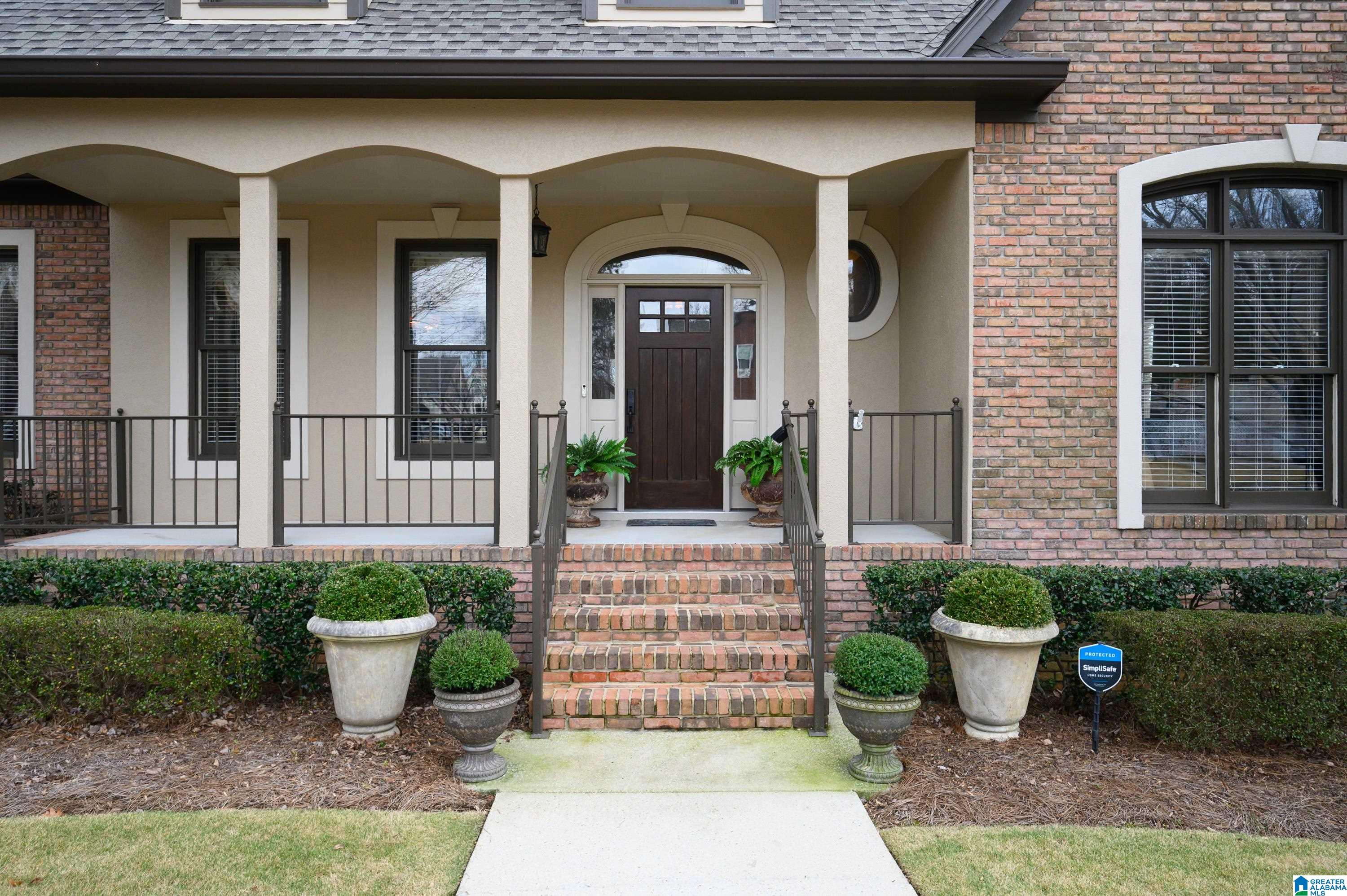 1645 CROSSGATE DRIVE