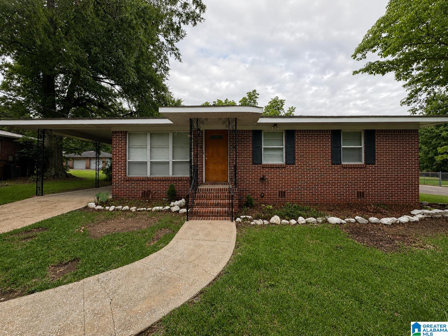 Photo 1 of 12 — 1217 BUNCHIE STREET, HUEYTOWN, AL 35023