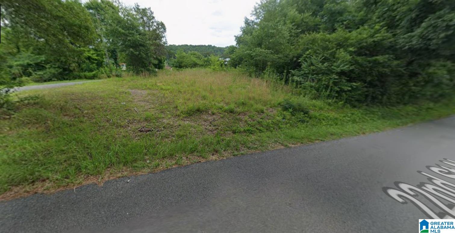 714 22ND STREET N 9 & 10