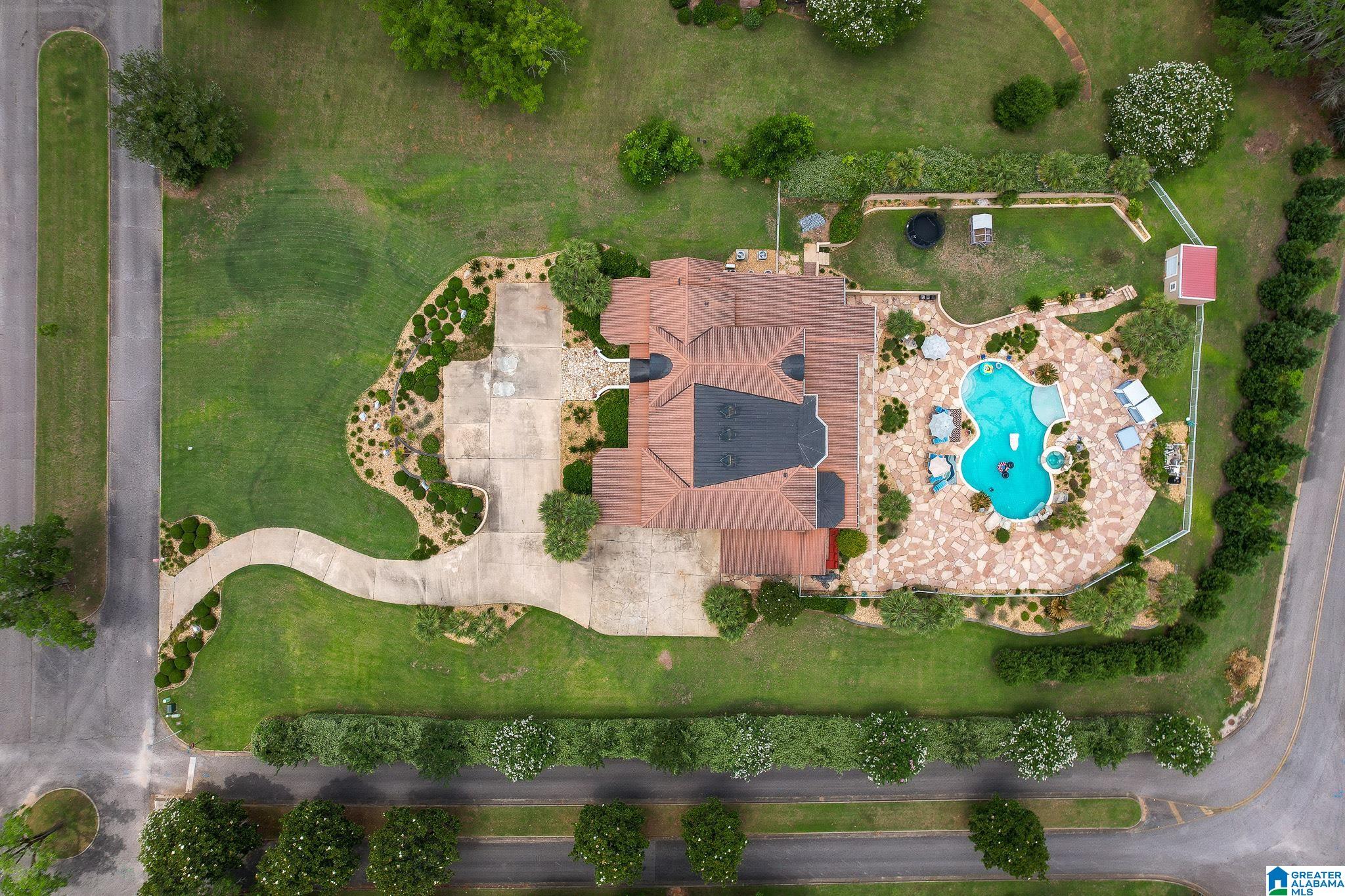 200 ASPHODEL DRIVE