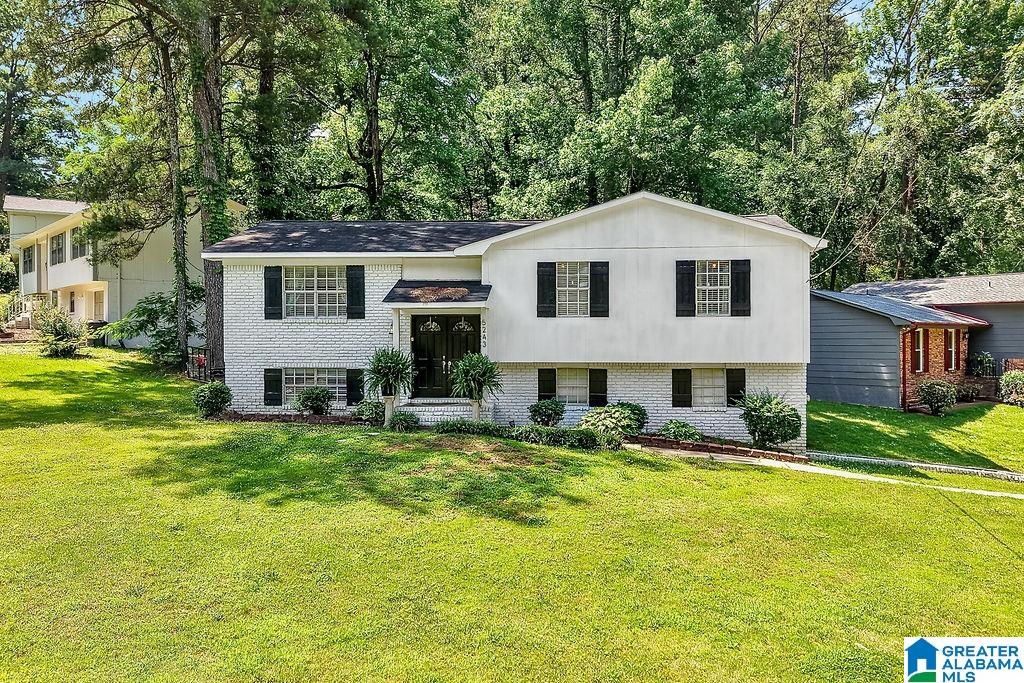 5243 PARAMONT DRIVE