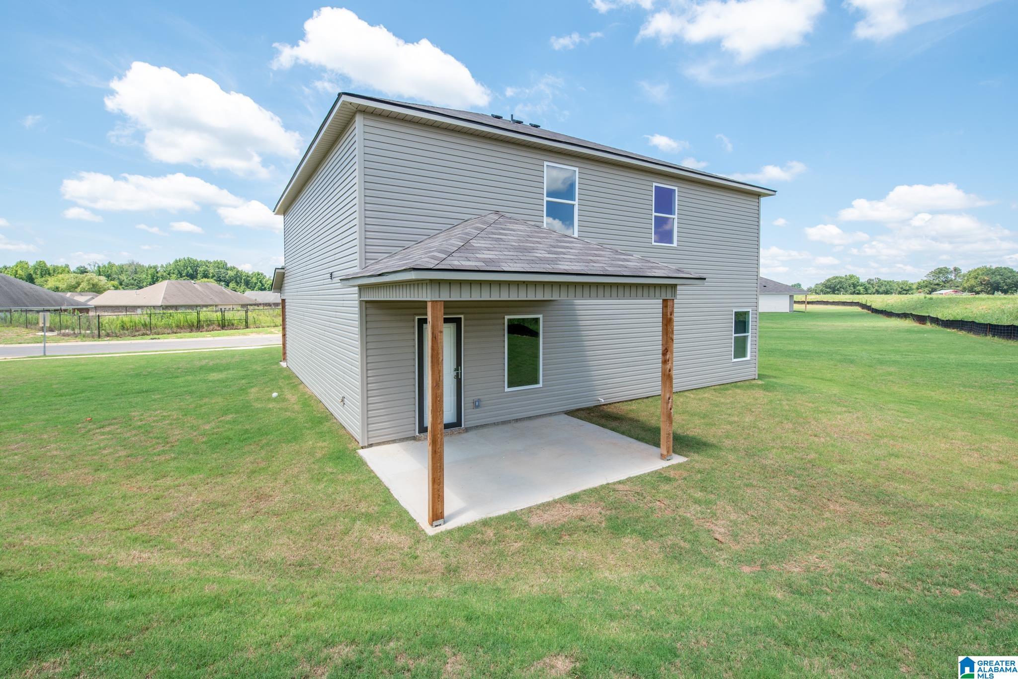 1310 BROOKHAVEN LANE