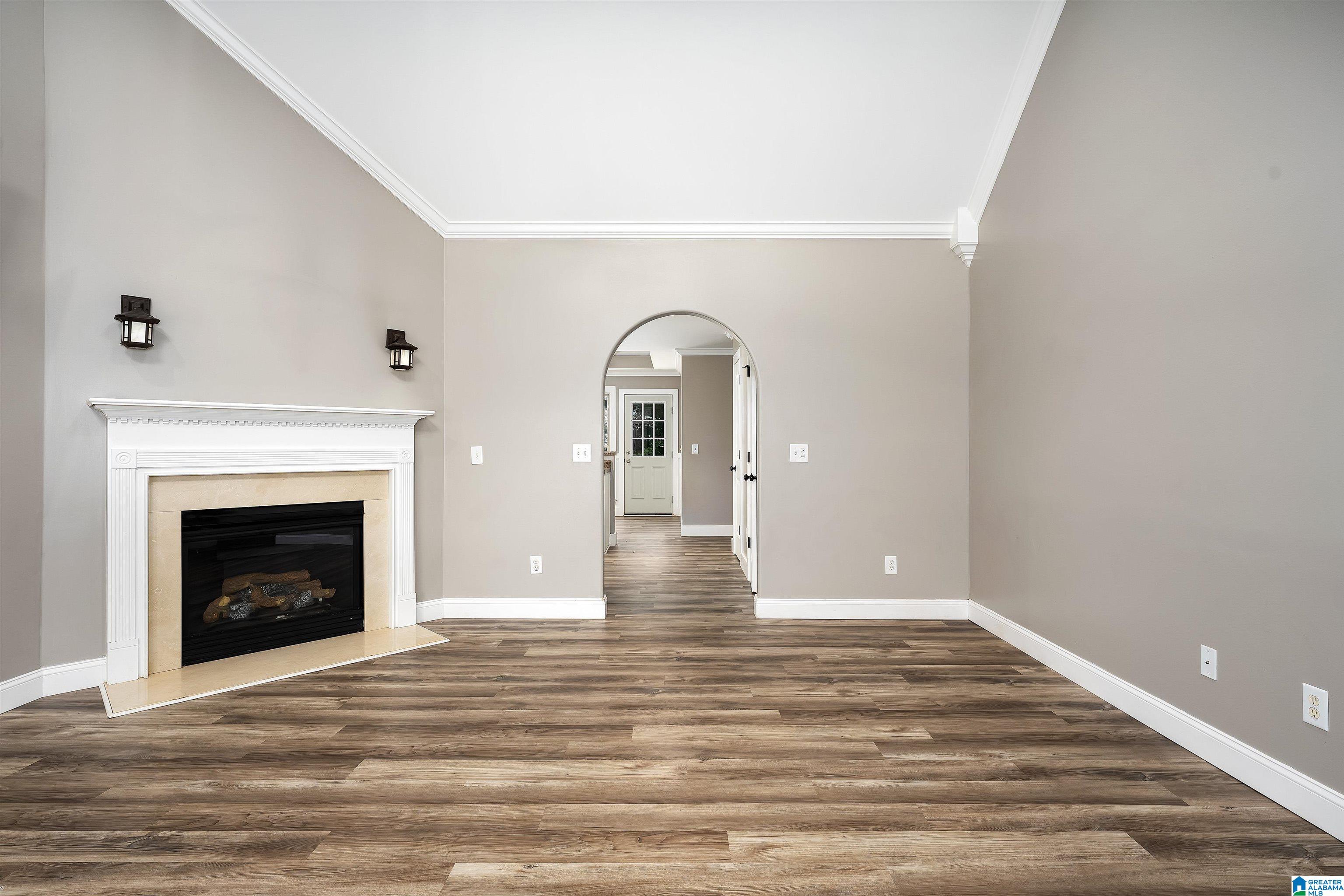 160 STONECREEK PLACE