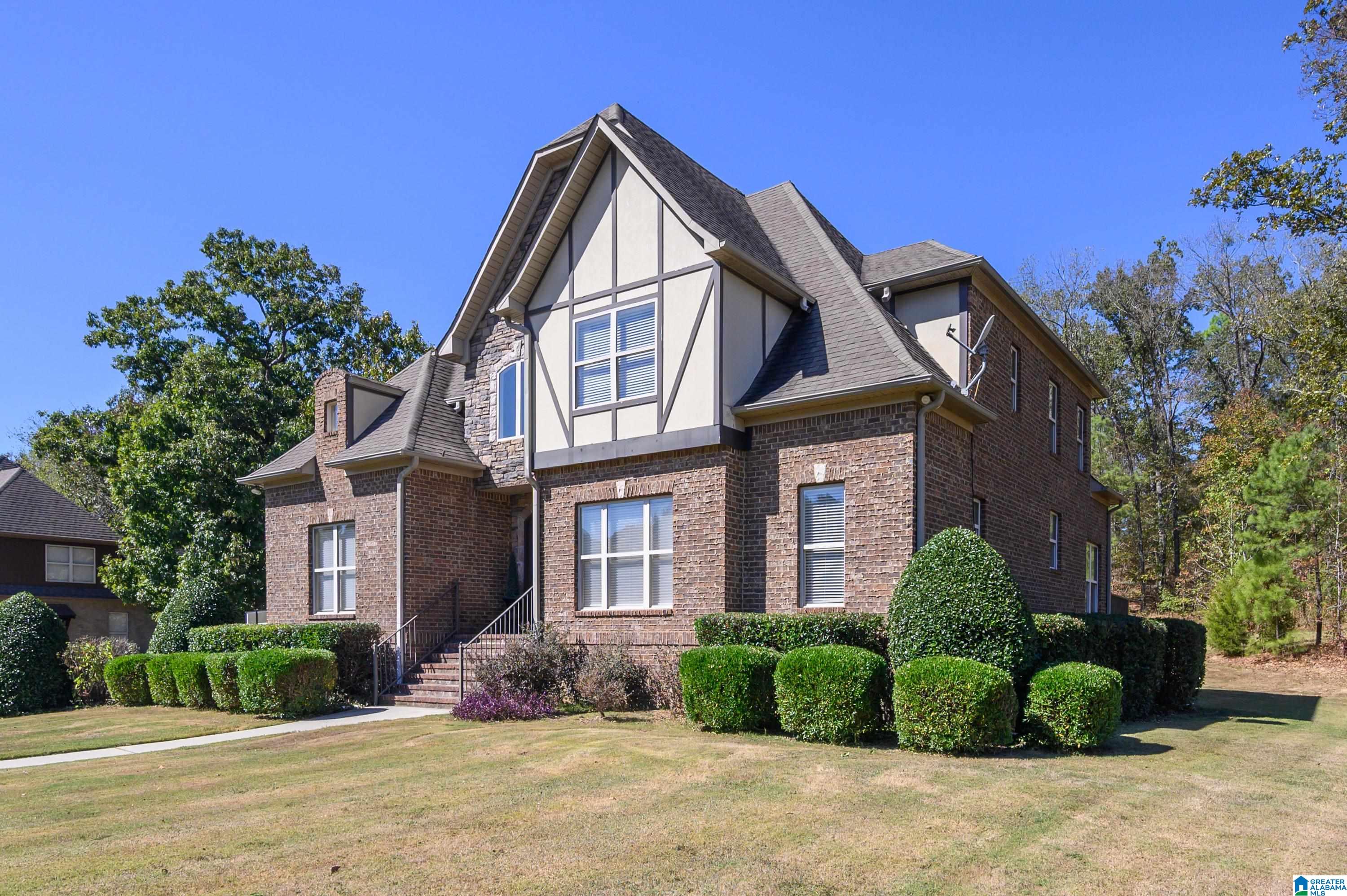 1130 LONG LEAF LAKE DRIVE