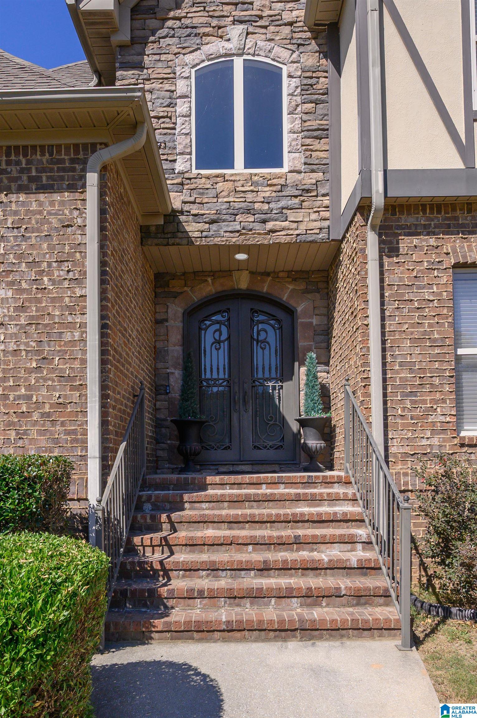 1130 LONG LEAF LAKE DRIVE