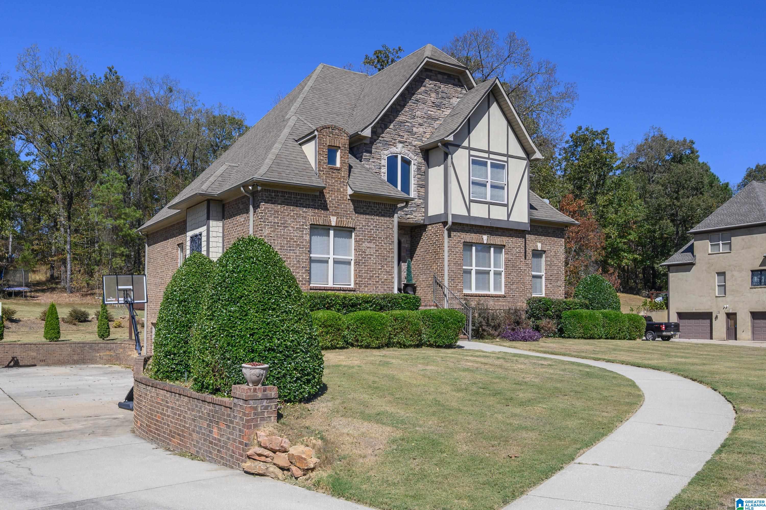 1130 LONG LEAF LAKE DRIVE