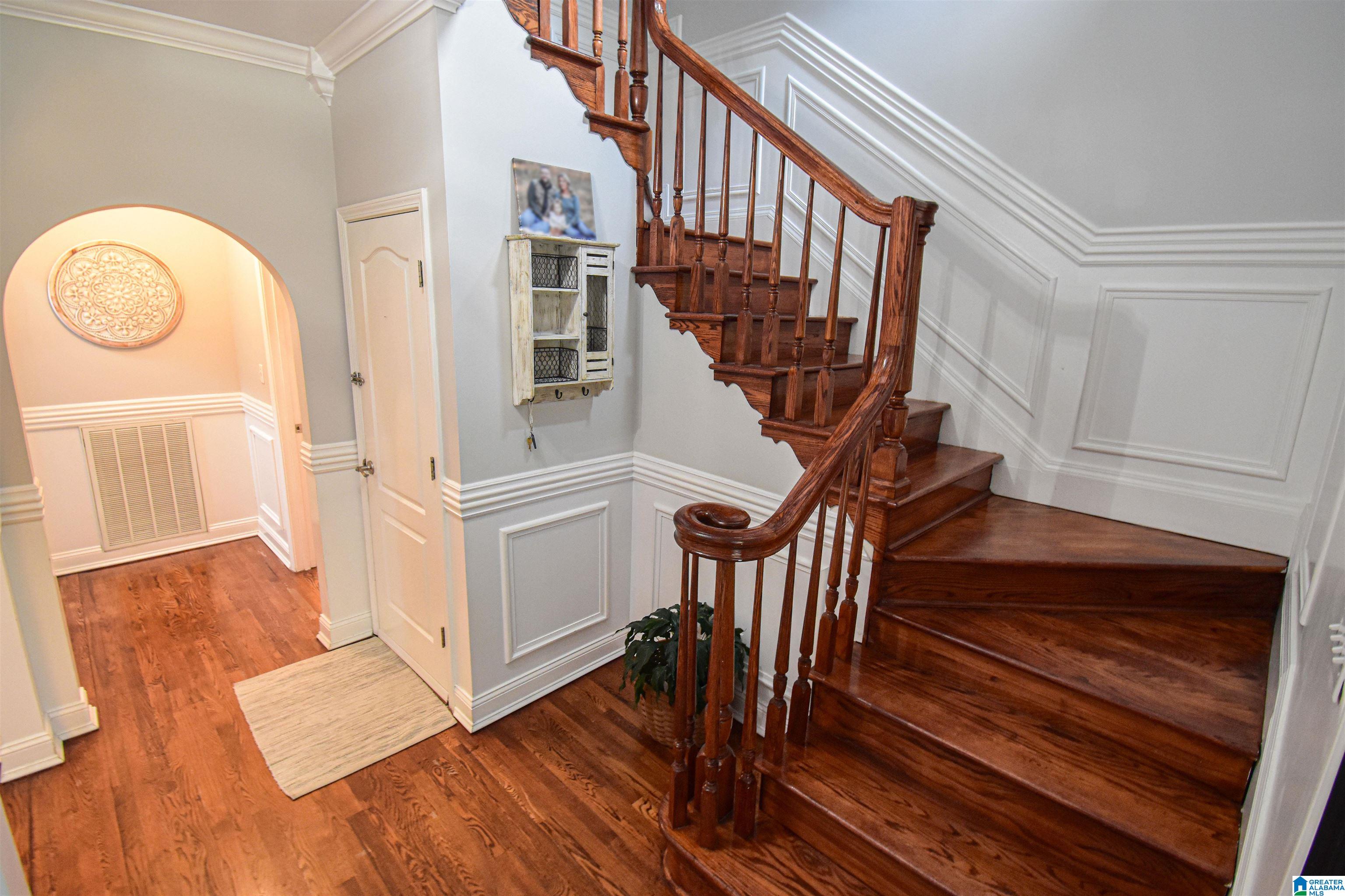 109 INDIAN HILL DRIVE