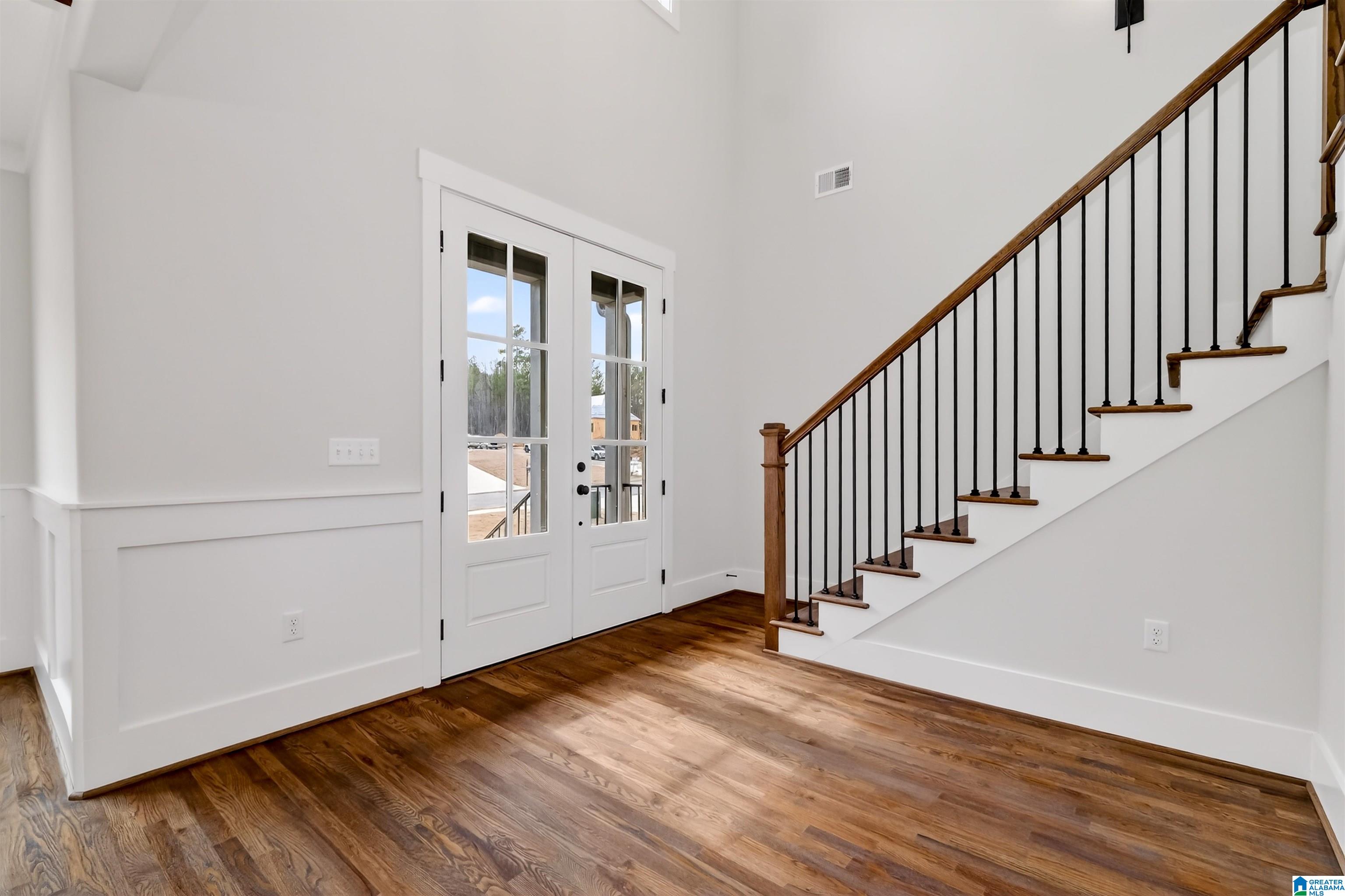 1118 GREY OAKS VALLEY