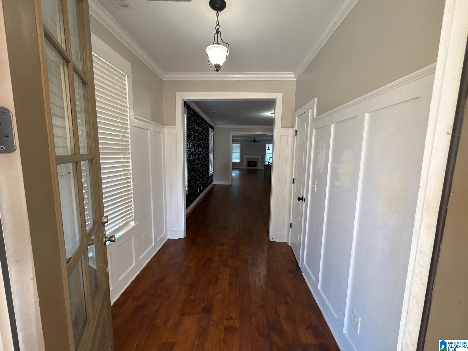 435 LAKE RIDGE DRIVE