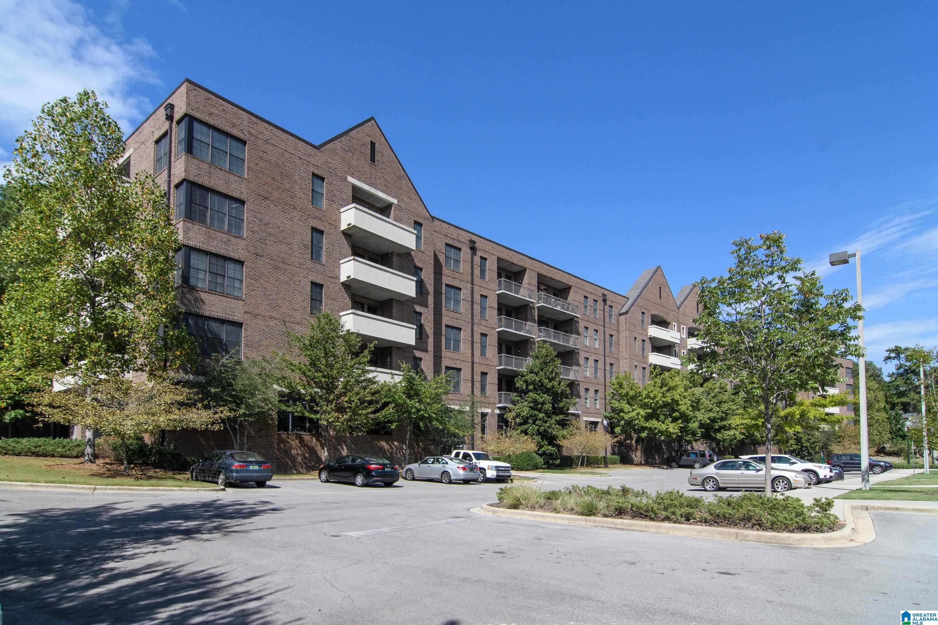 1040 BROADWAY PARK 505