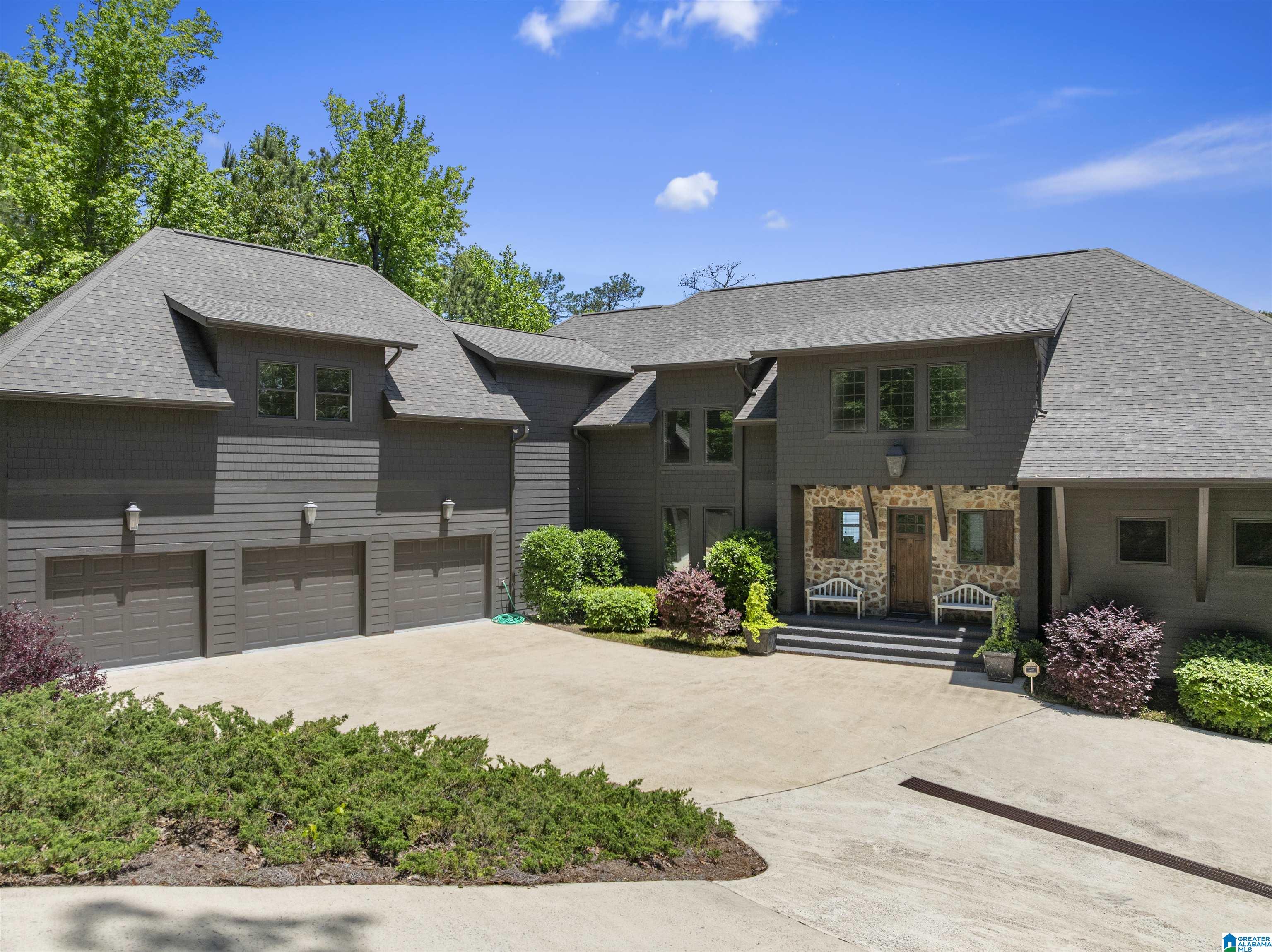 143 GRAND MAGNOLIA DRIVE