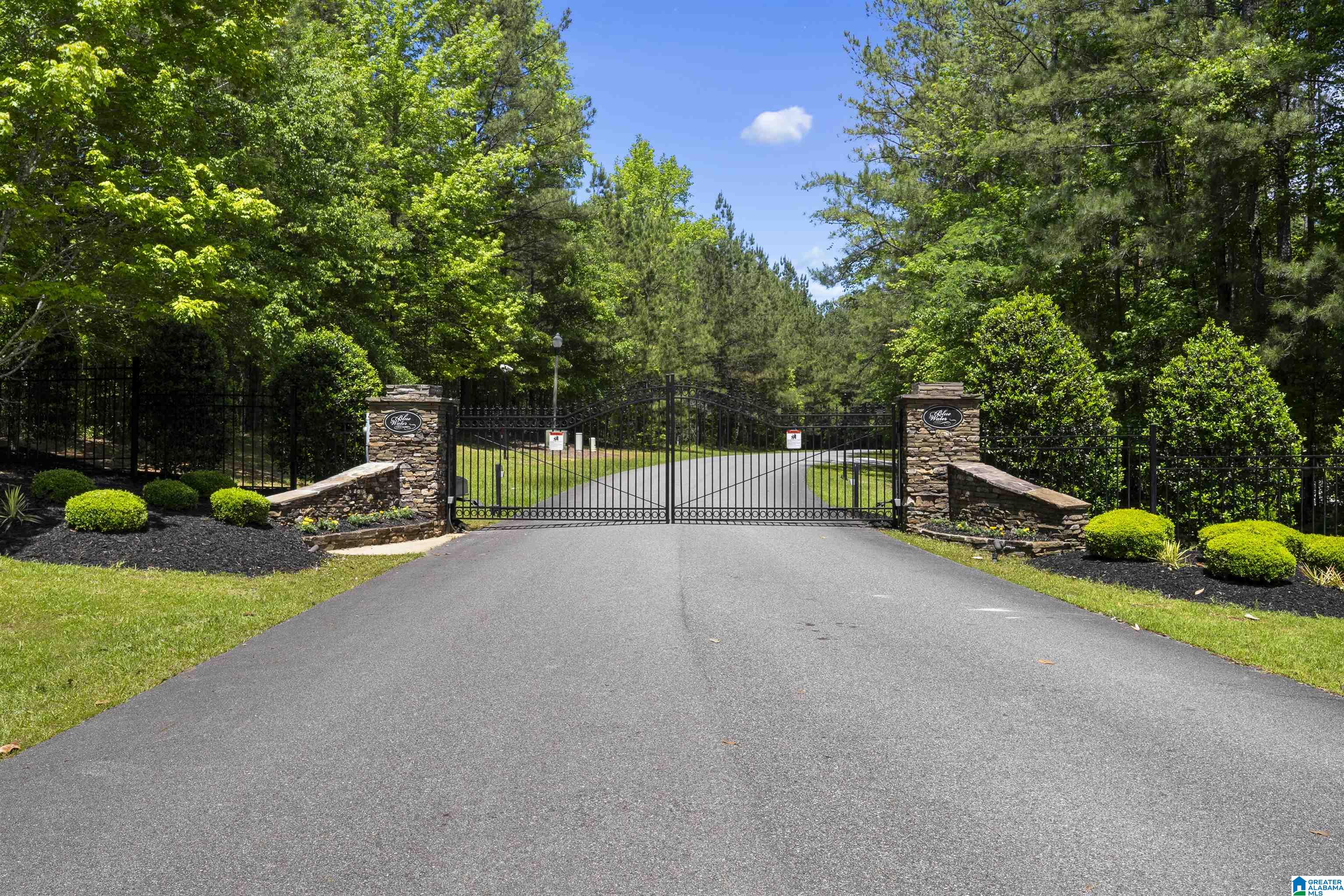 143 GRAND MAGNOLIA DRIVE
