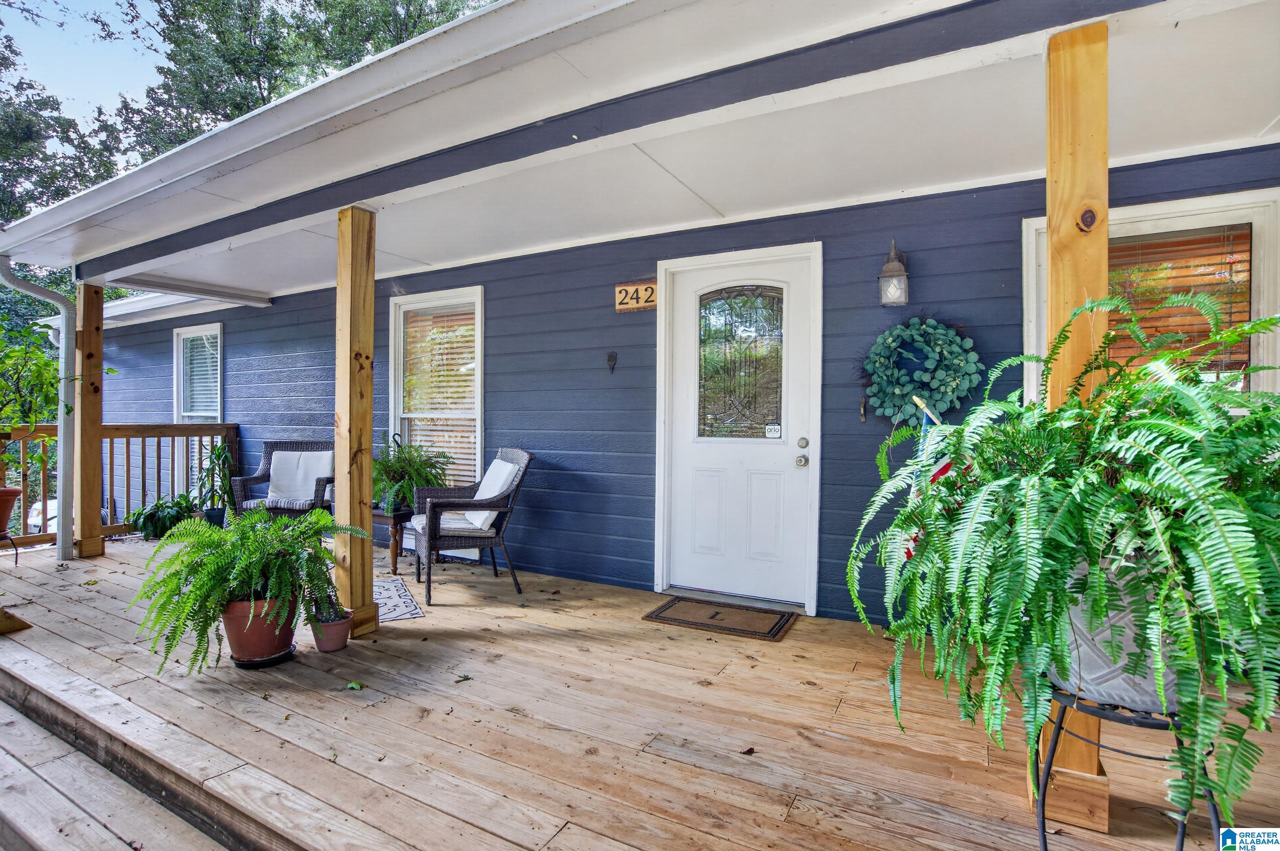 242 RUSSET WOODS DRIVE