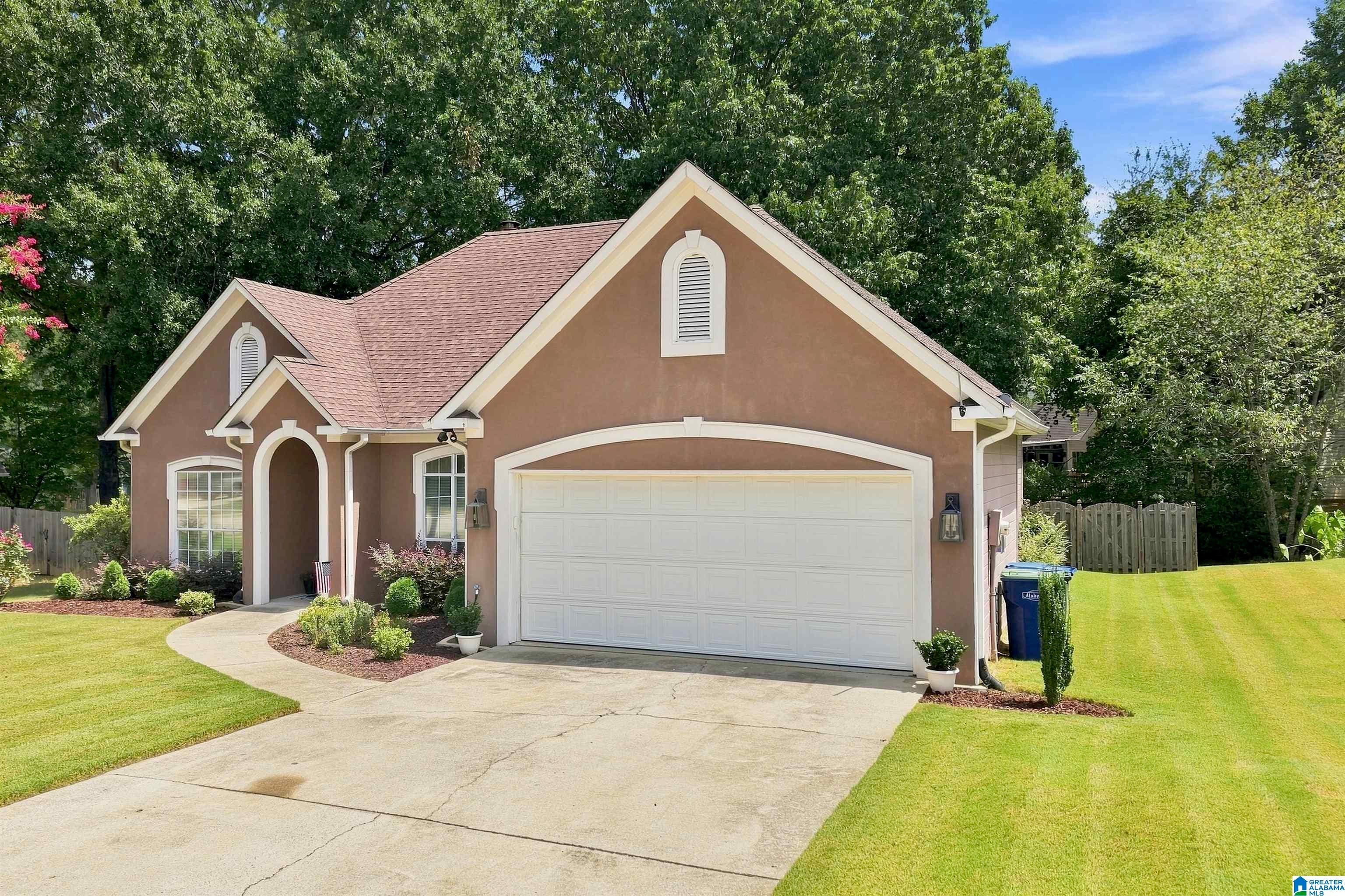 205 LEAF LANE