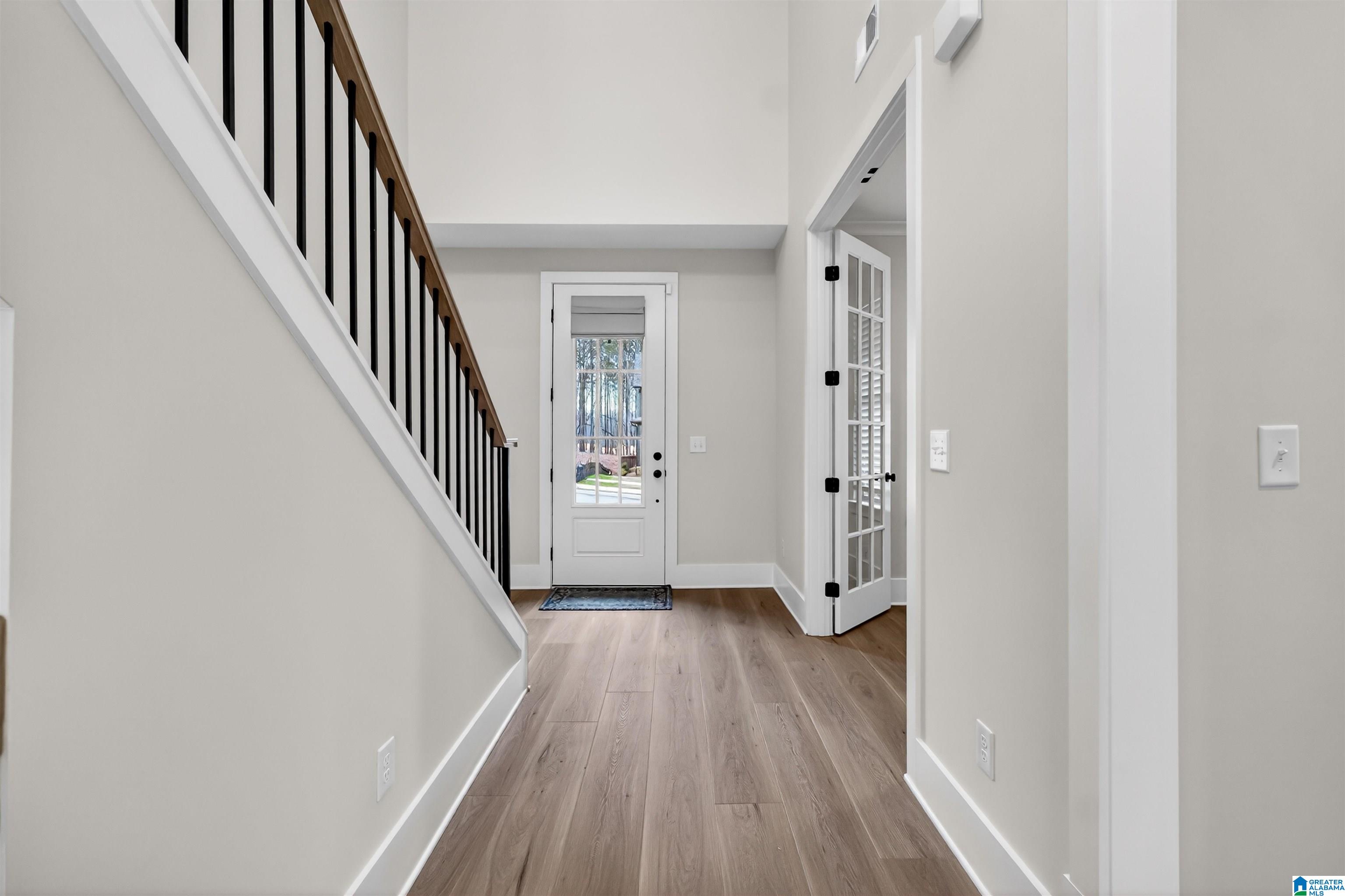 1562 OLIVEWOOD DRIVE