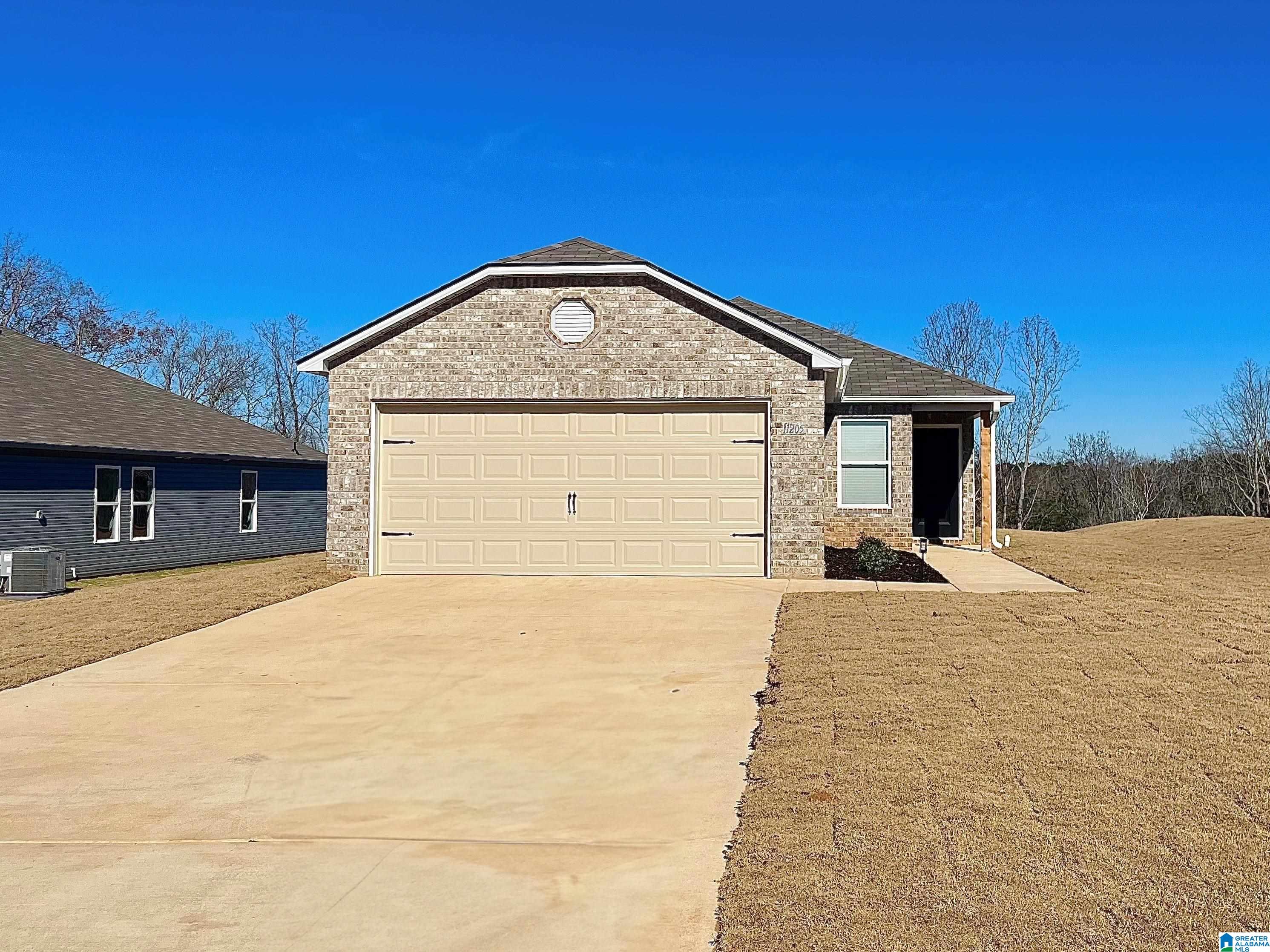 Photo 1 of 20 — 142 COLLEGE PARK DRIVE, CHILDERSBURG, AL 35044