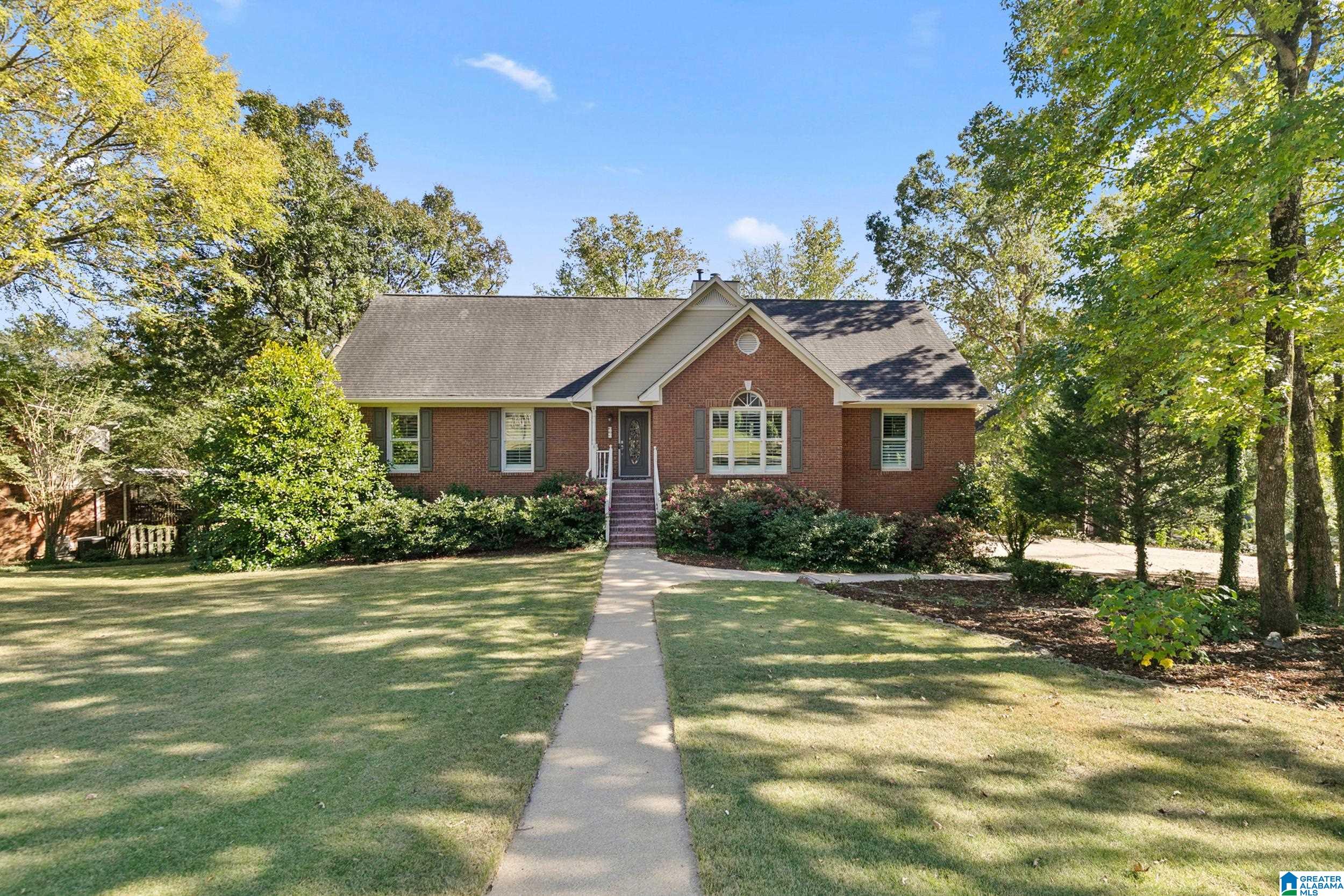 300 WORTHINGTON DRIVE