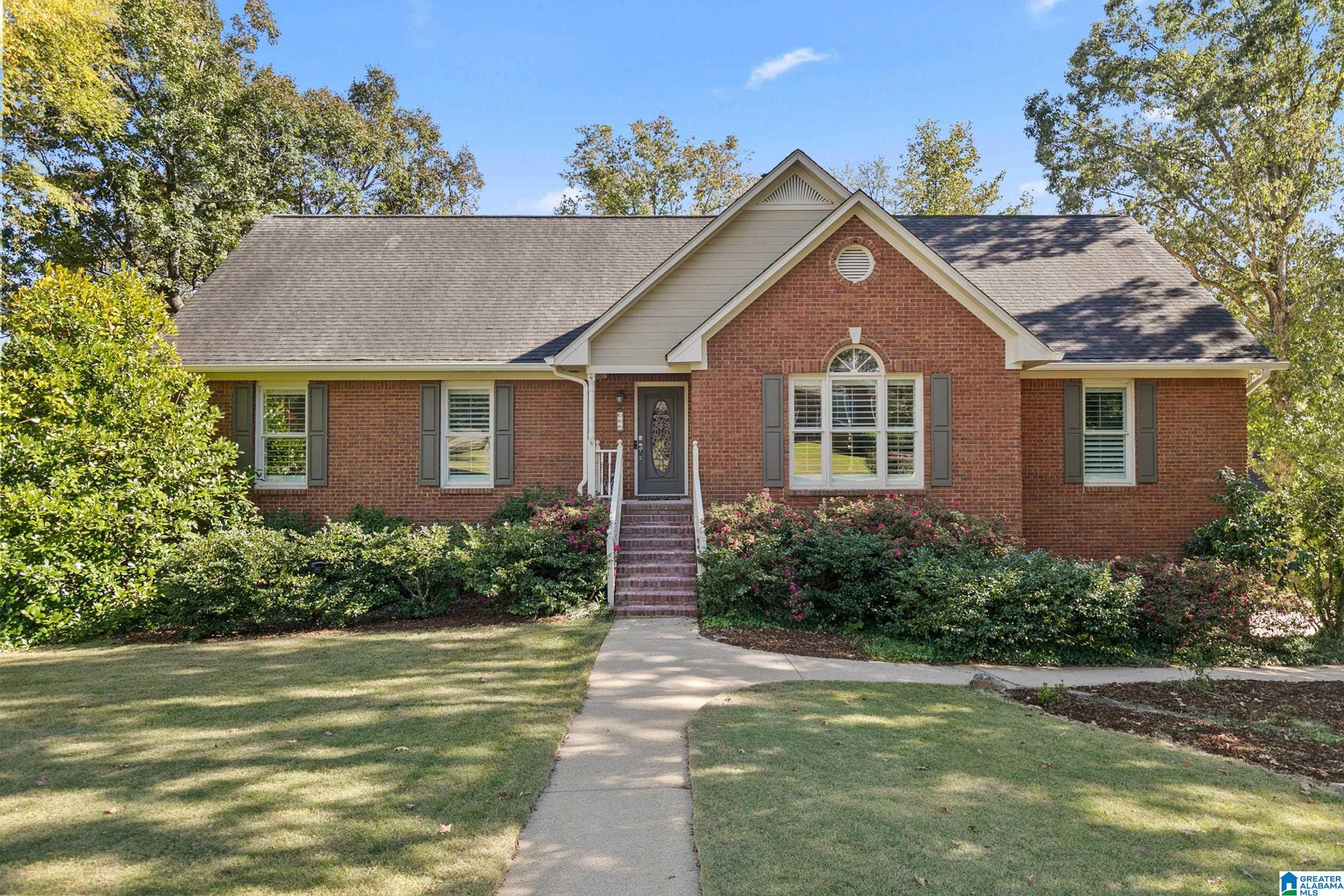300 WORTHINGTON DRIVE