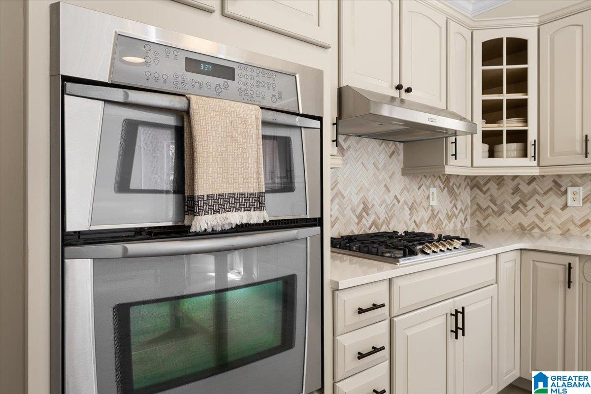 7209 CROWN RIDGE DRIVE