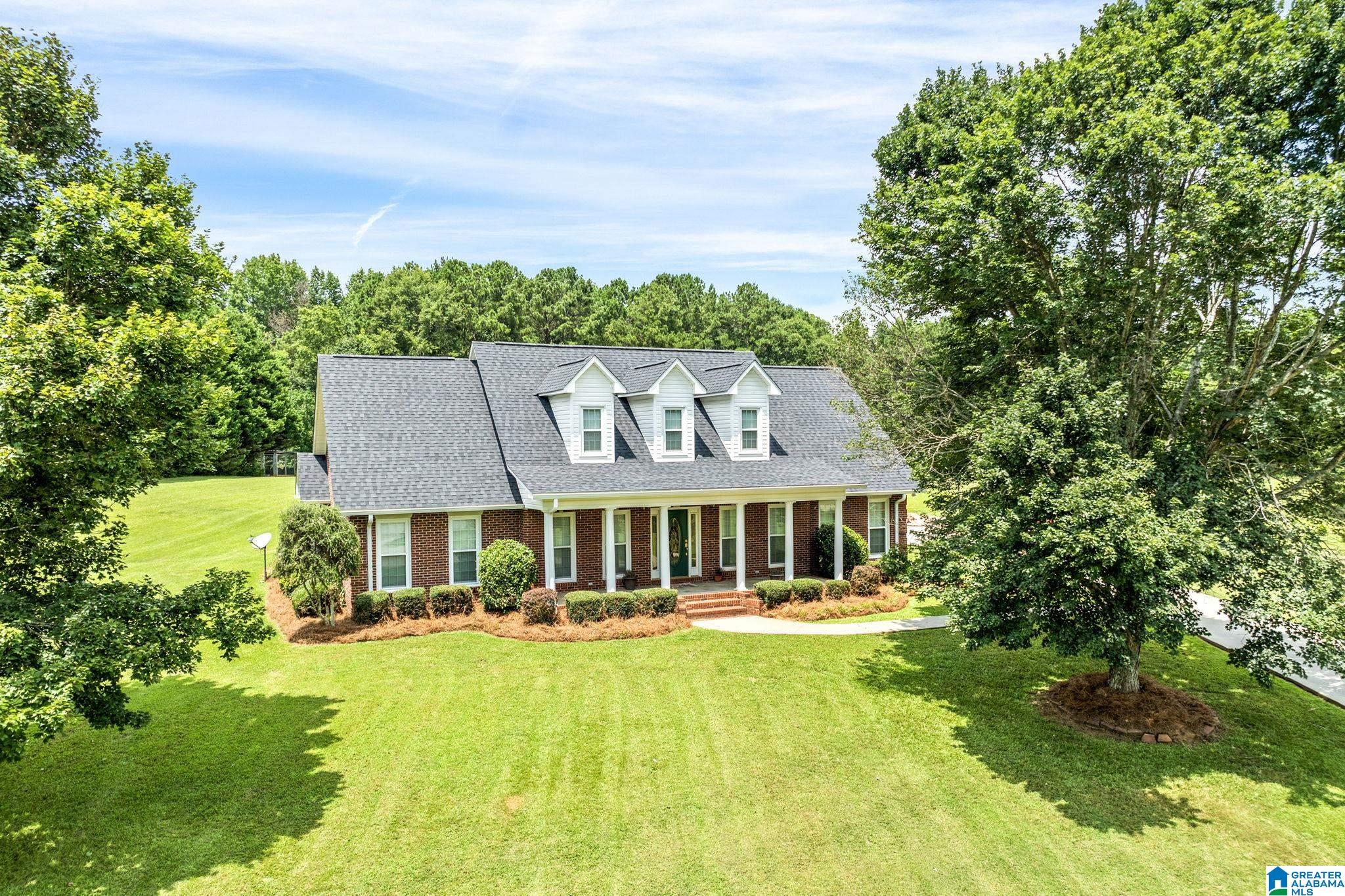 174 OAKVIEW WAY
