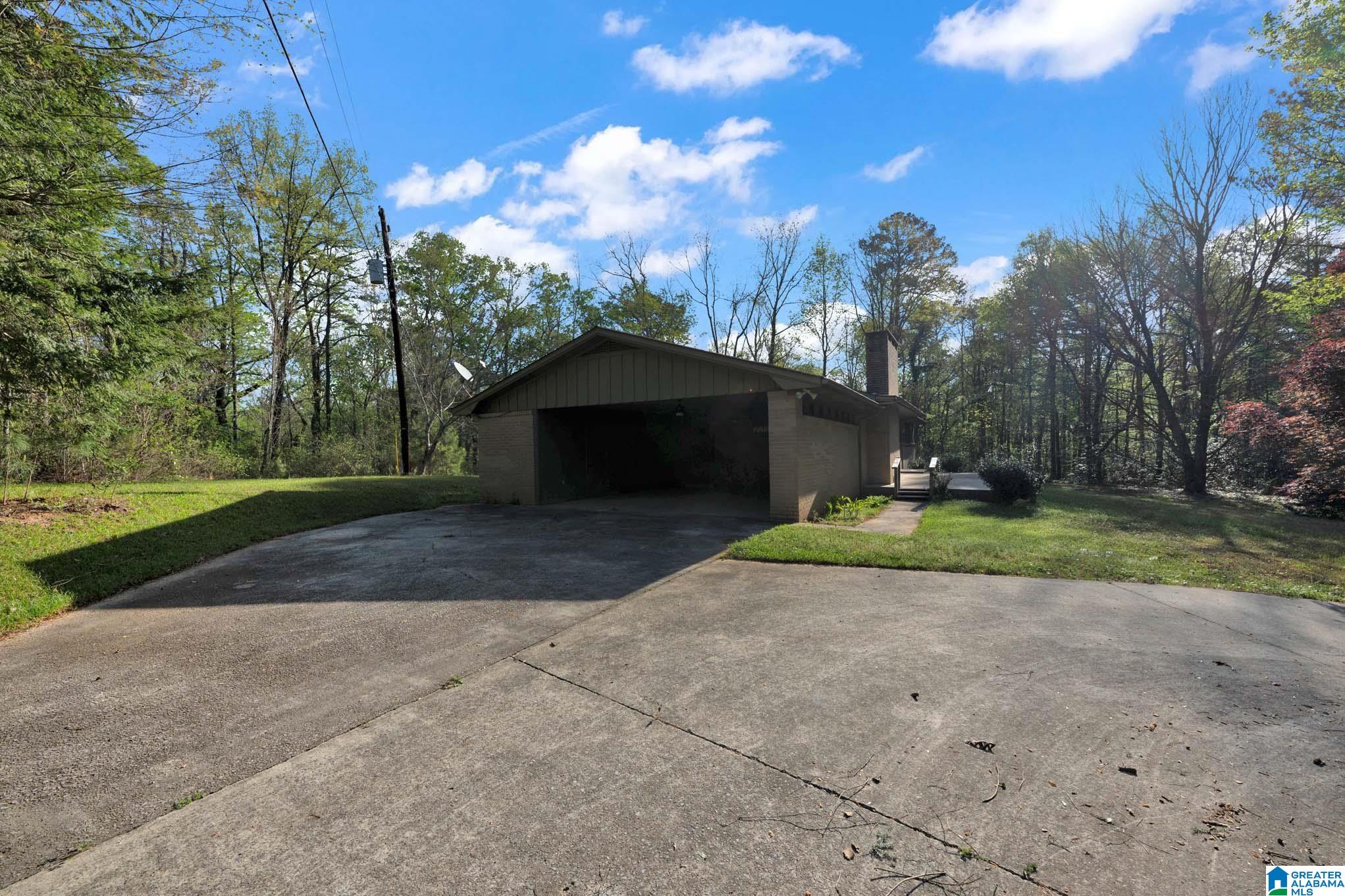 2595 SKYLINE DRIVE