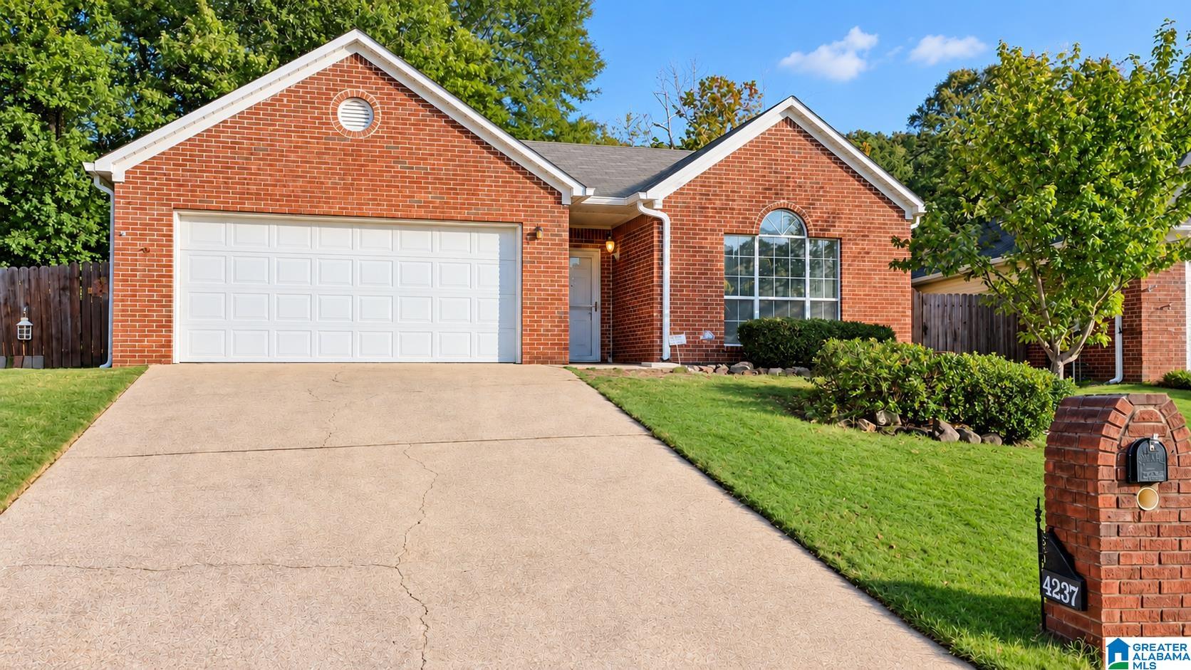 4237 PEBBLE GARDEN WAY