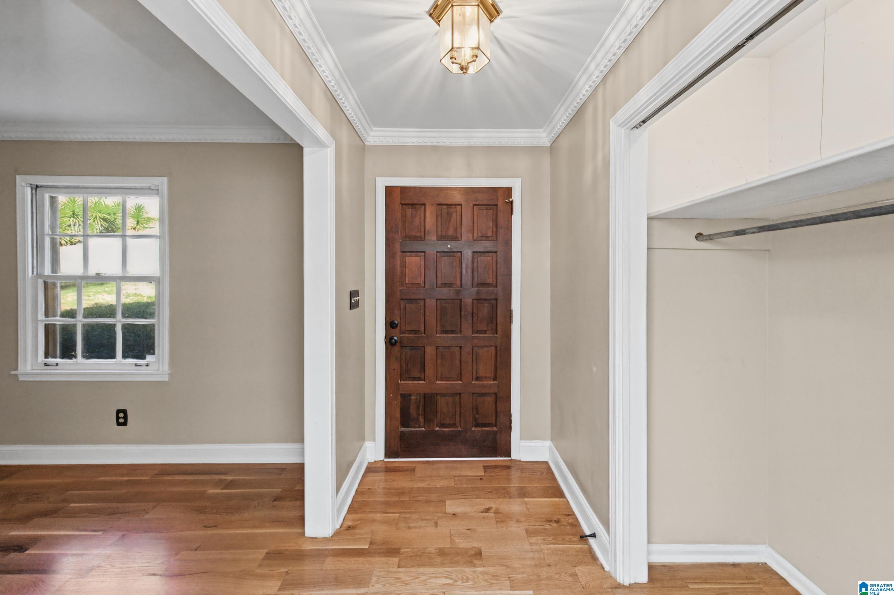 2454 GAWAIN DRIVE