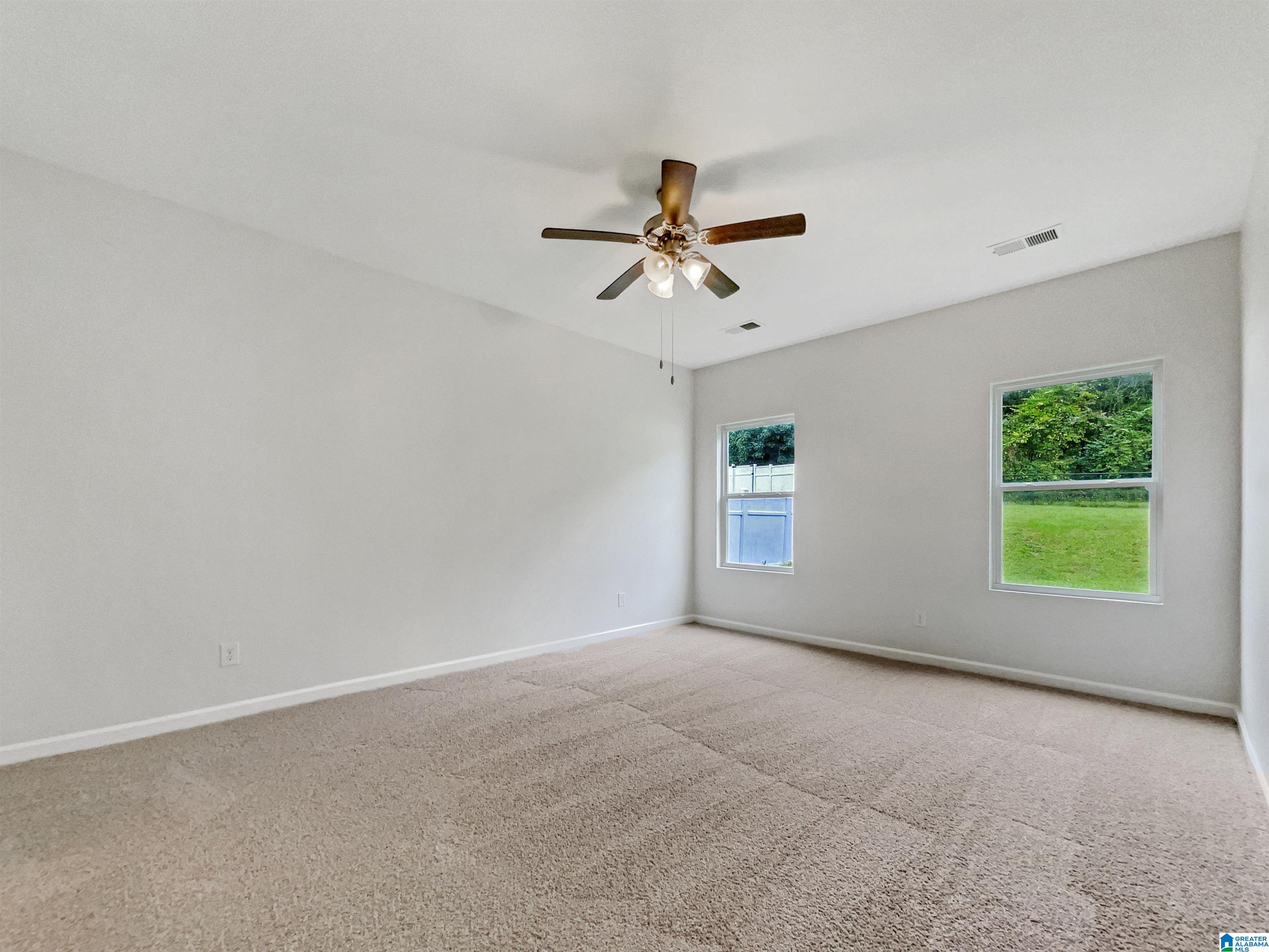1043 FLYWAY VIEW LANE
