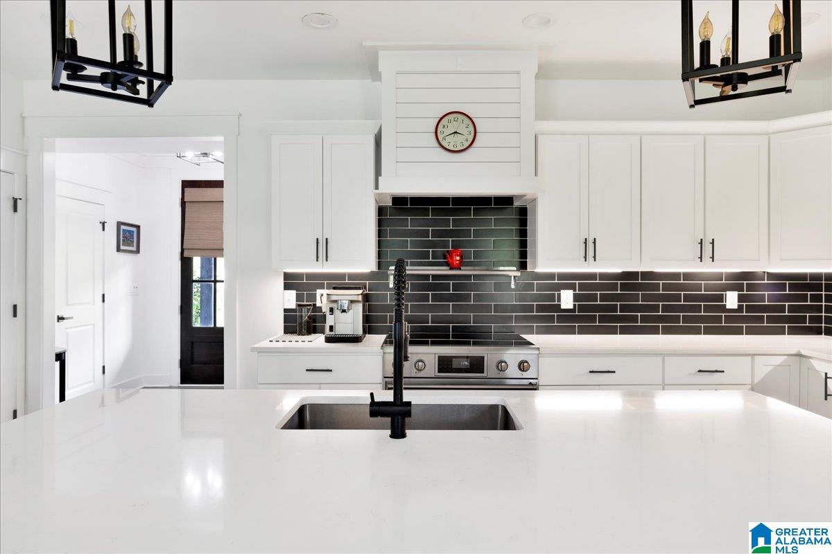 153 SILVERLEAF DRIVE