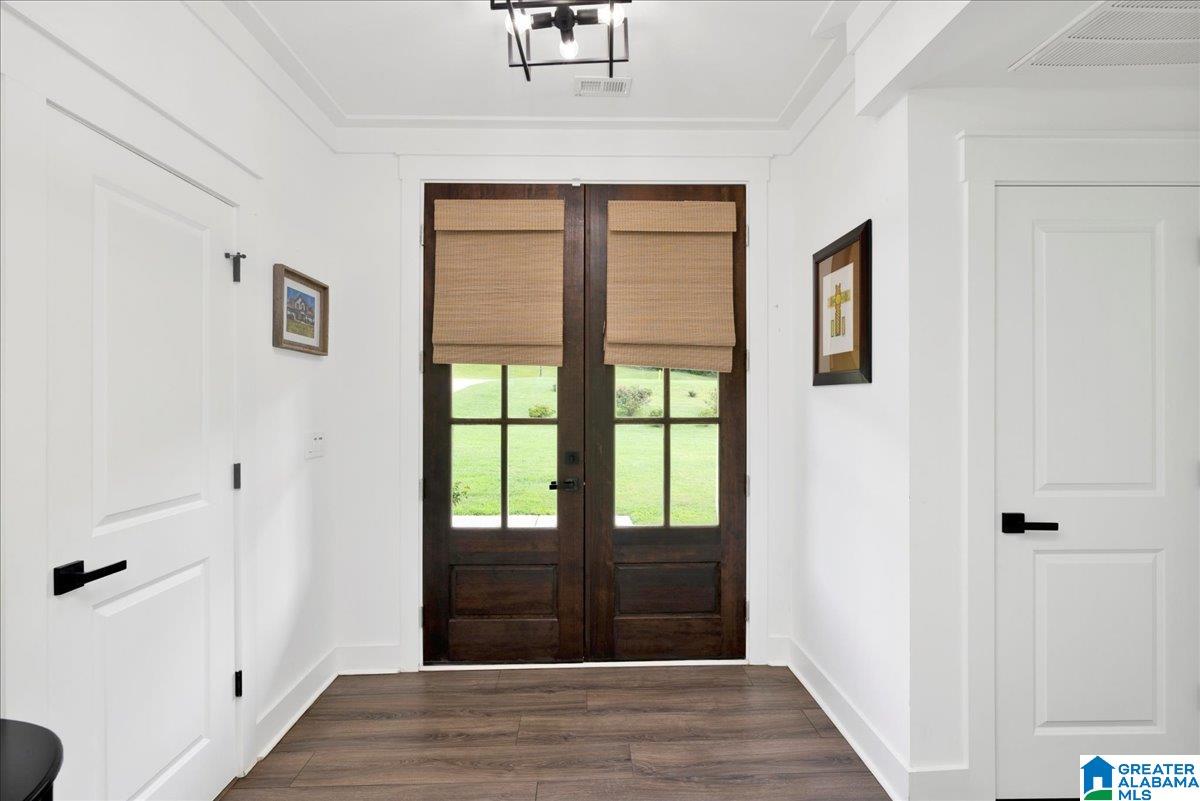 153 SILVERLEAF DRIVE