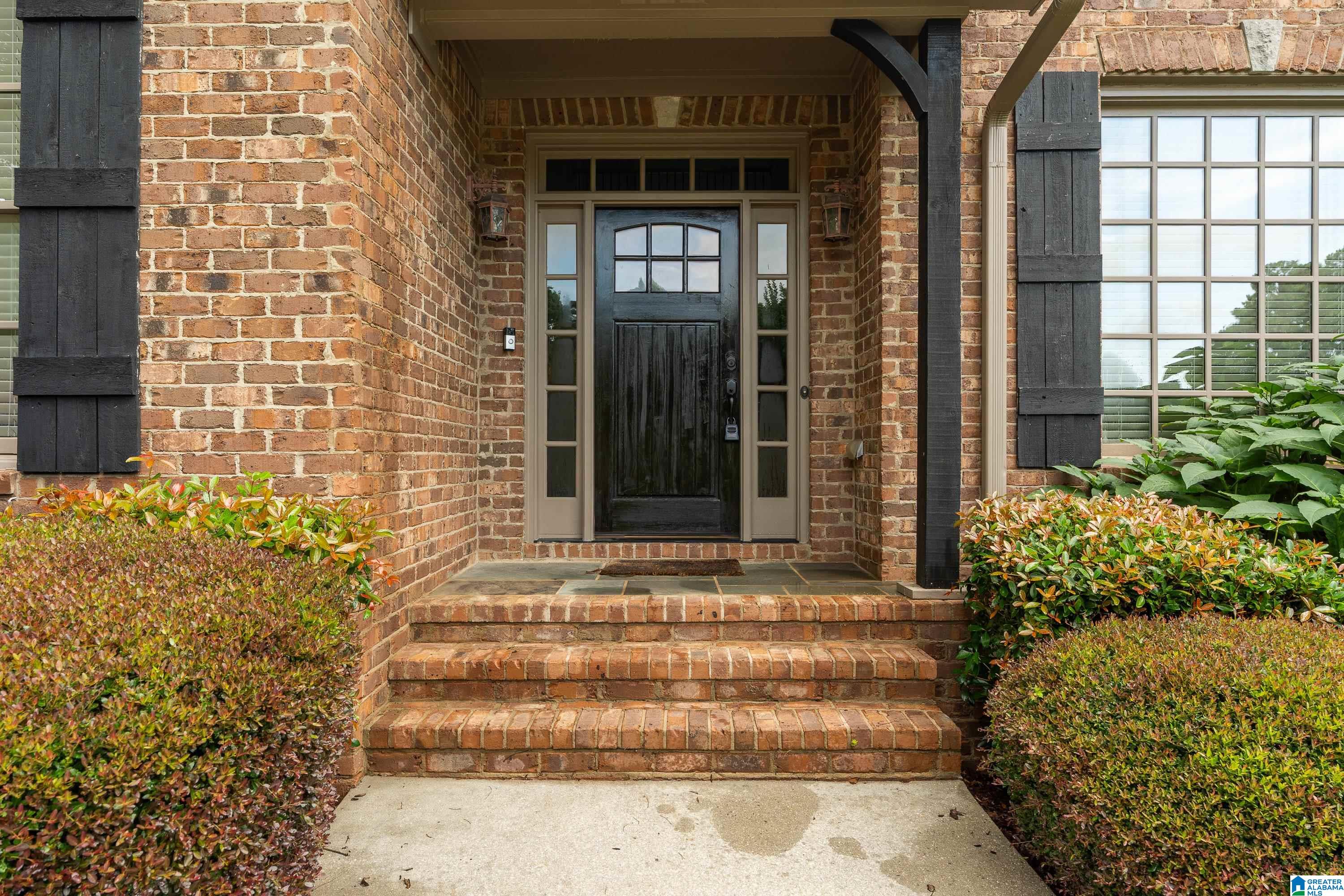 1004 HIGHLAND PARK PLACE