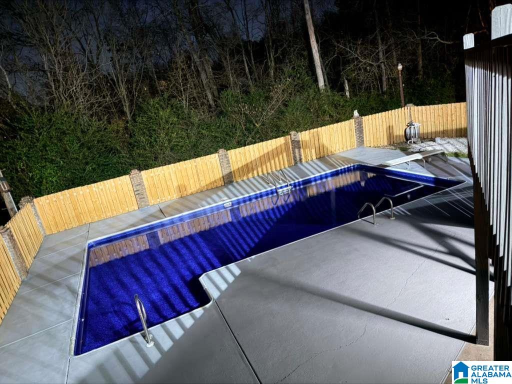 1301 OAK BROOK DRIVE NW