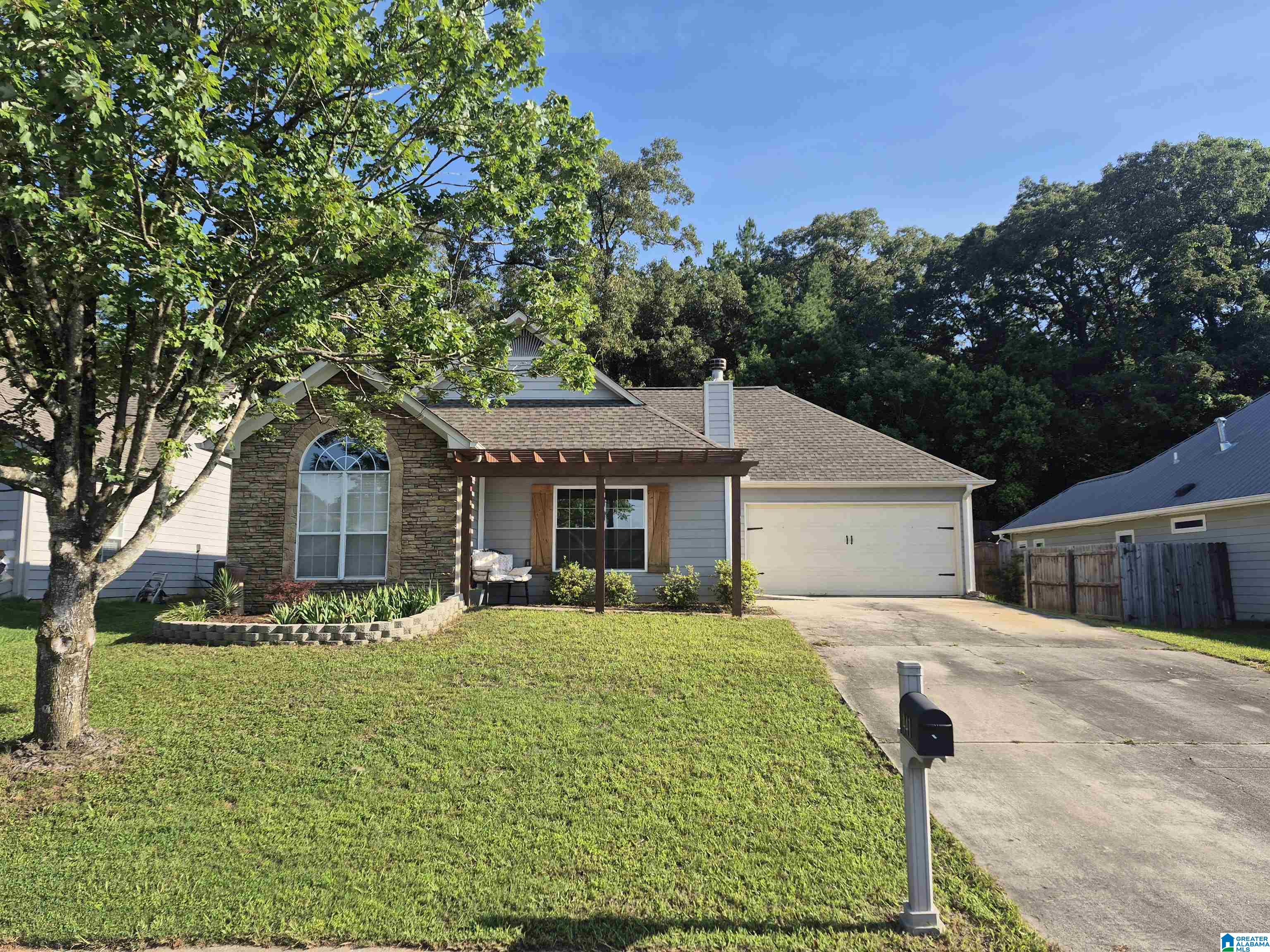 441 SUMMERCHASE DRIVE