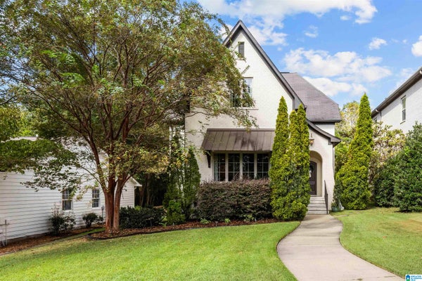 1212 VESTAVIA PL, VESTAVIA, AL 35216 - Image 7d2872ce7daedd203e6917eb42e454ed/3319221981
