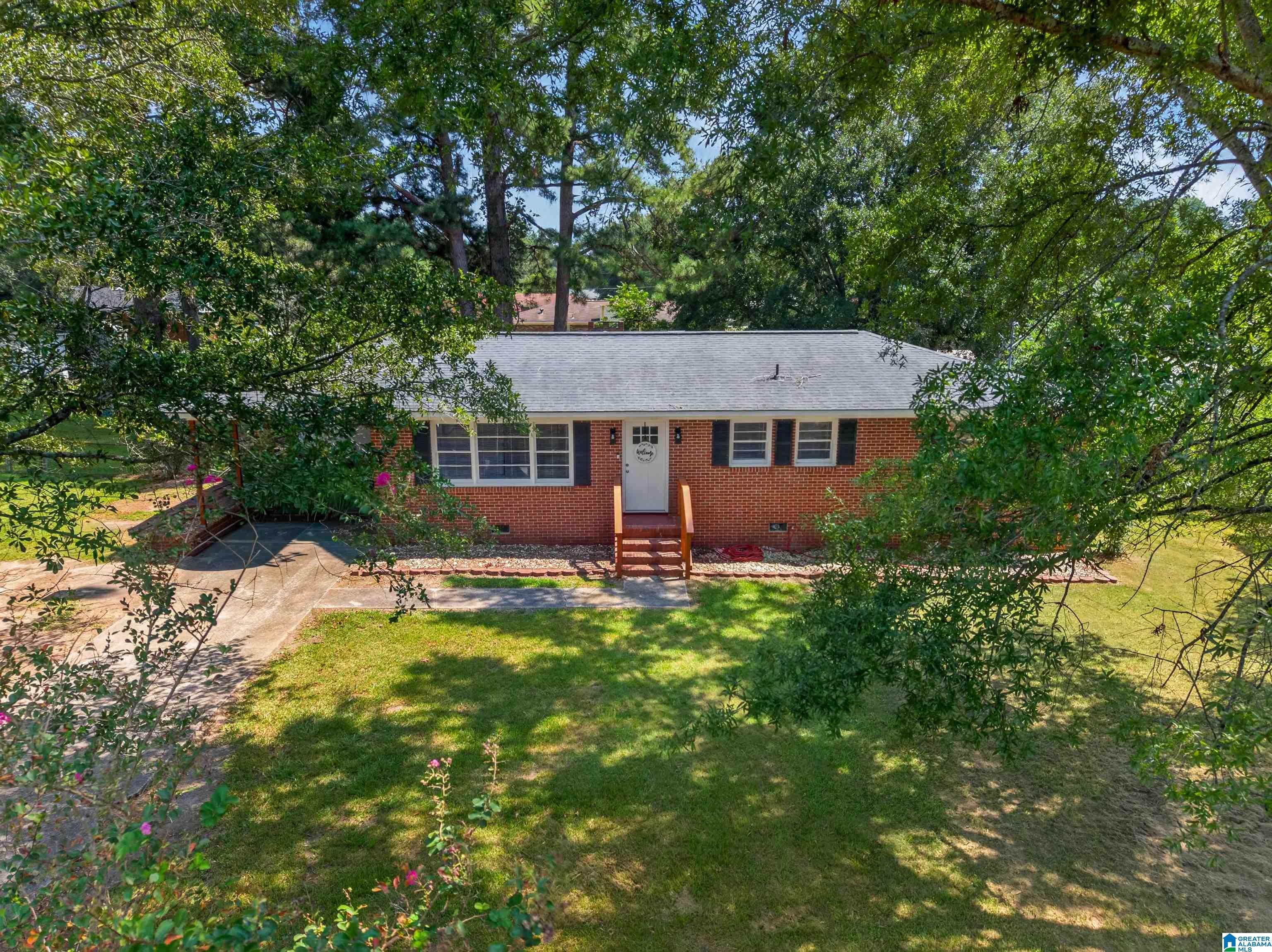 705 VALLEY DRIVE